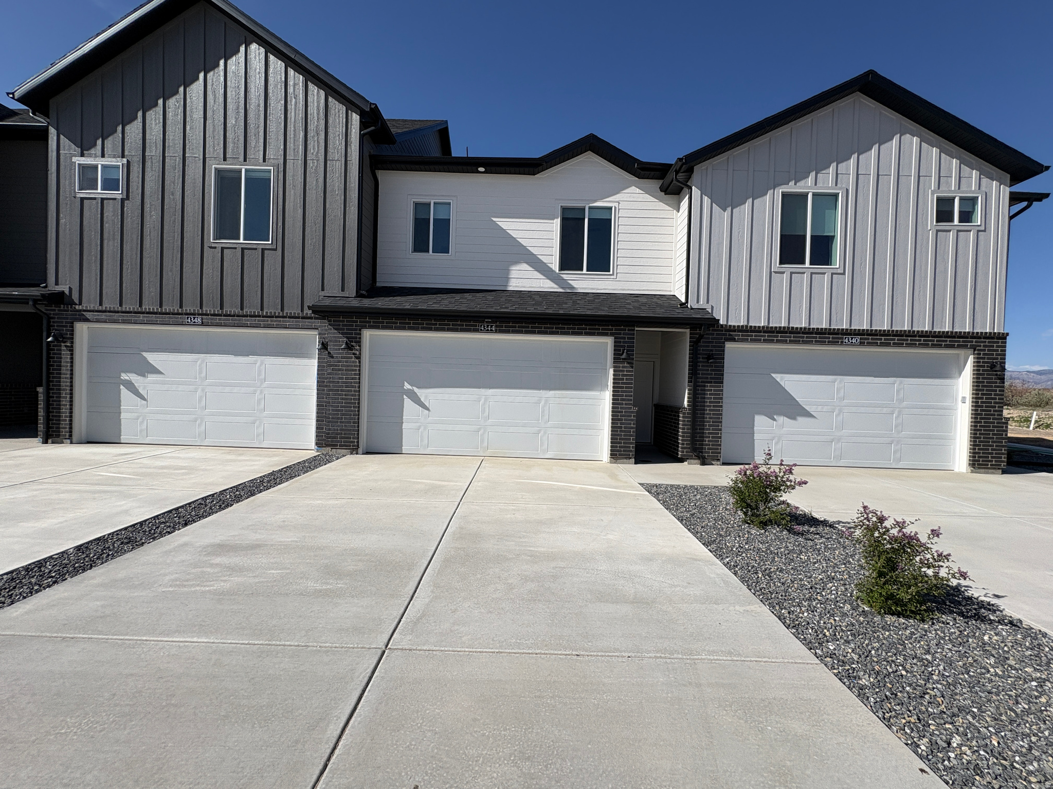 SALT GRASS - Residential