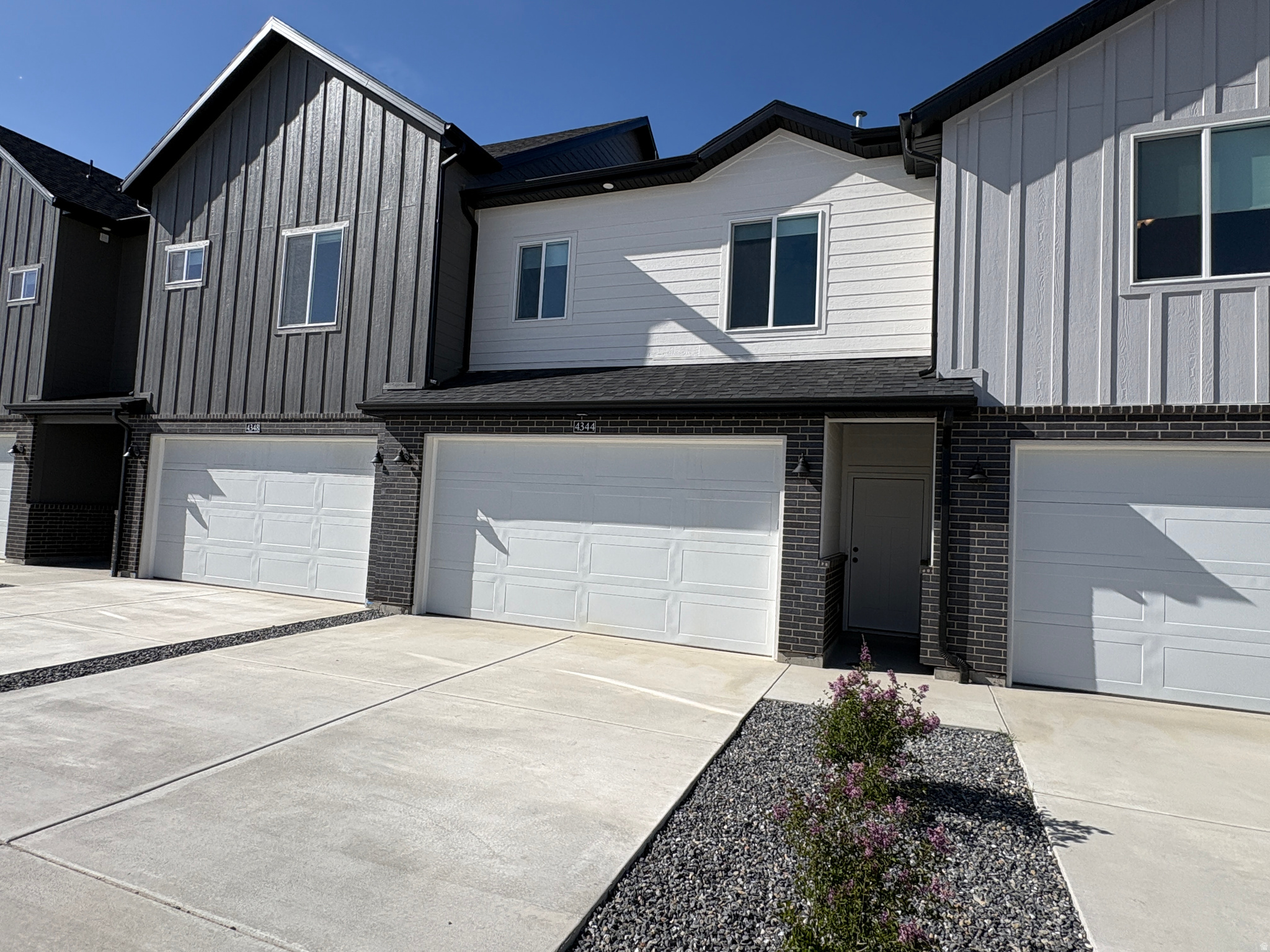 SALT GRASS - Residential
