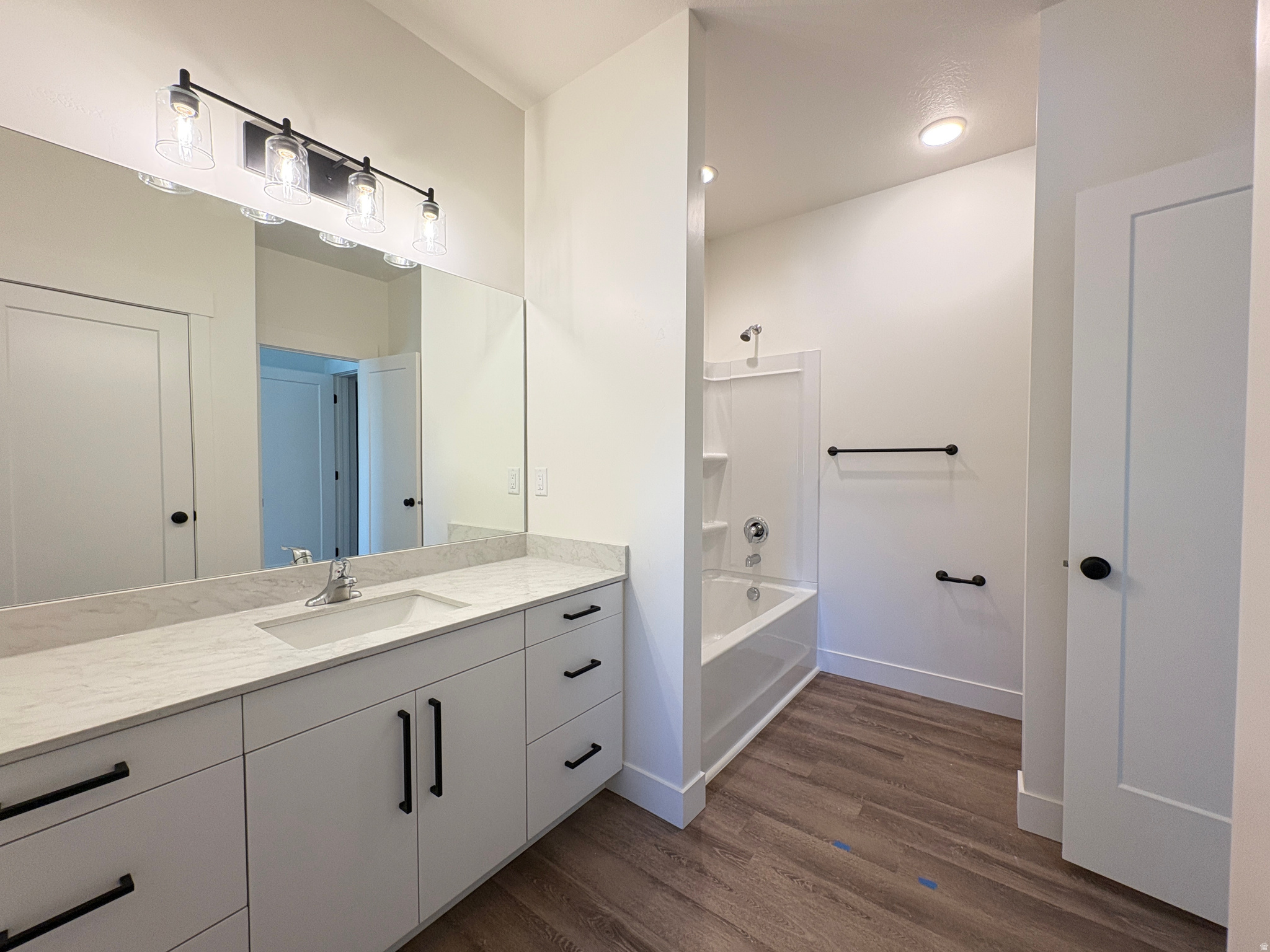 SALT GRASS - Residential