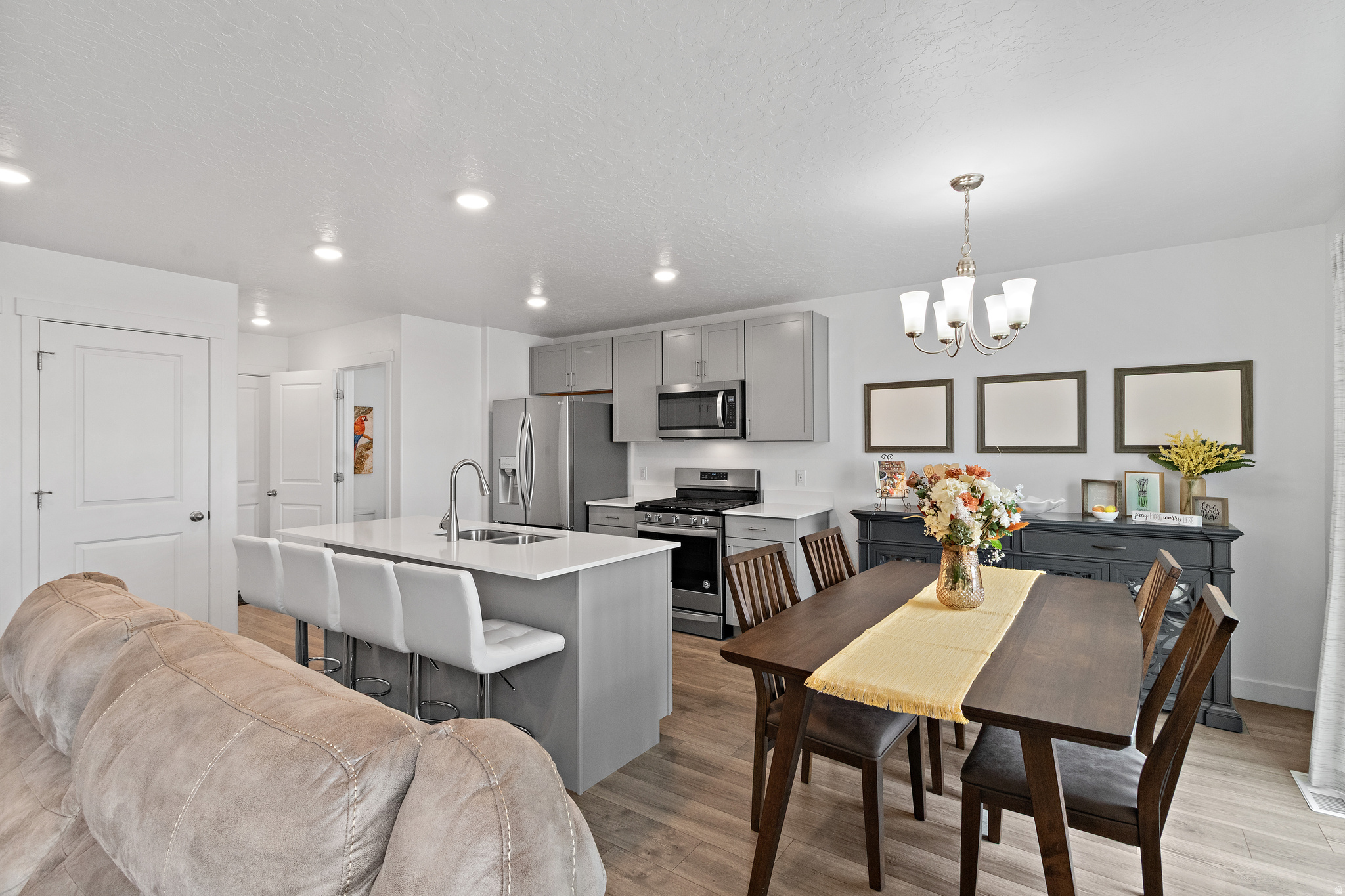 NORTHSHORE - Residential