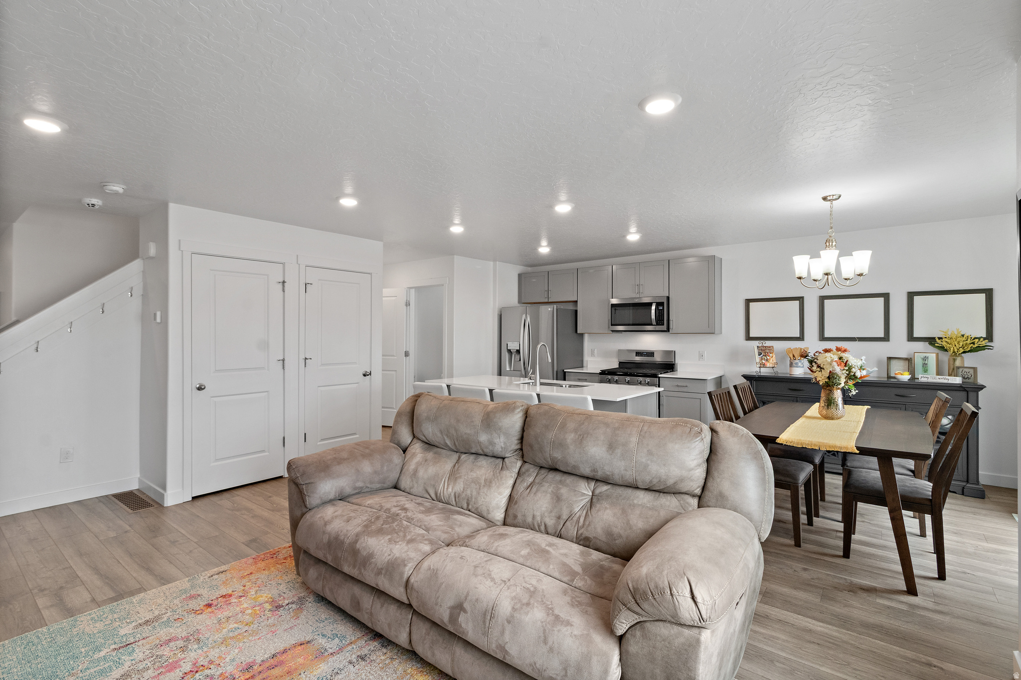 NORTHSHORE - Residential