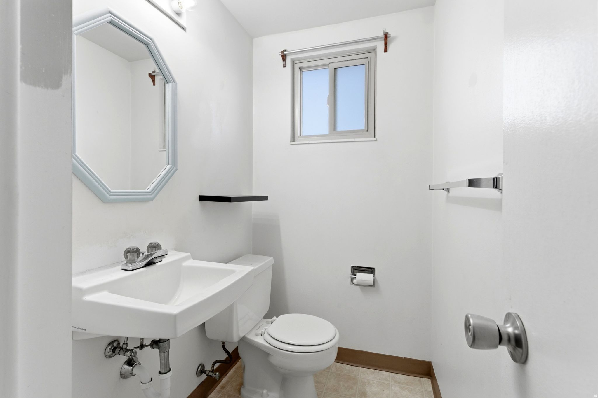 GOLDEN ACRES - Residential