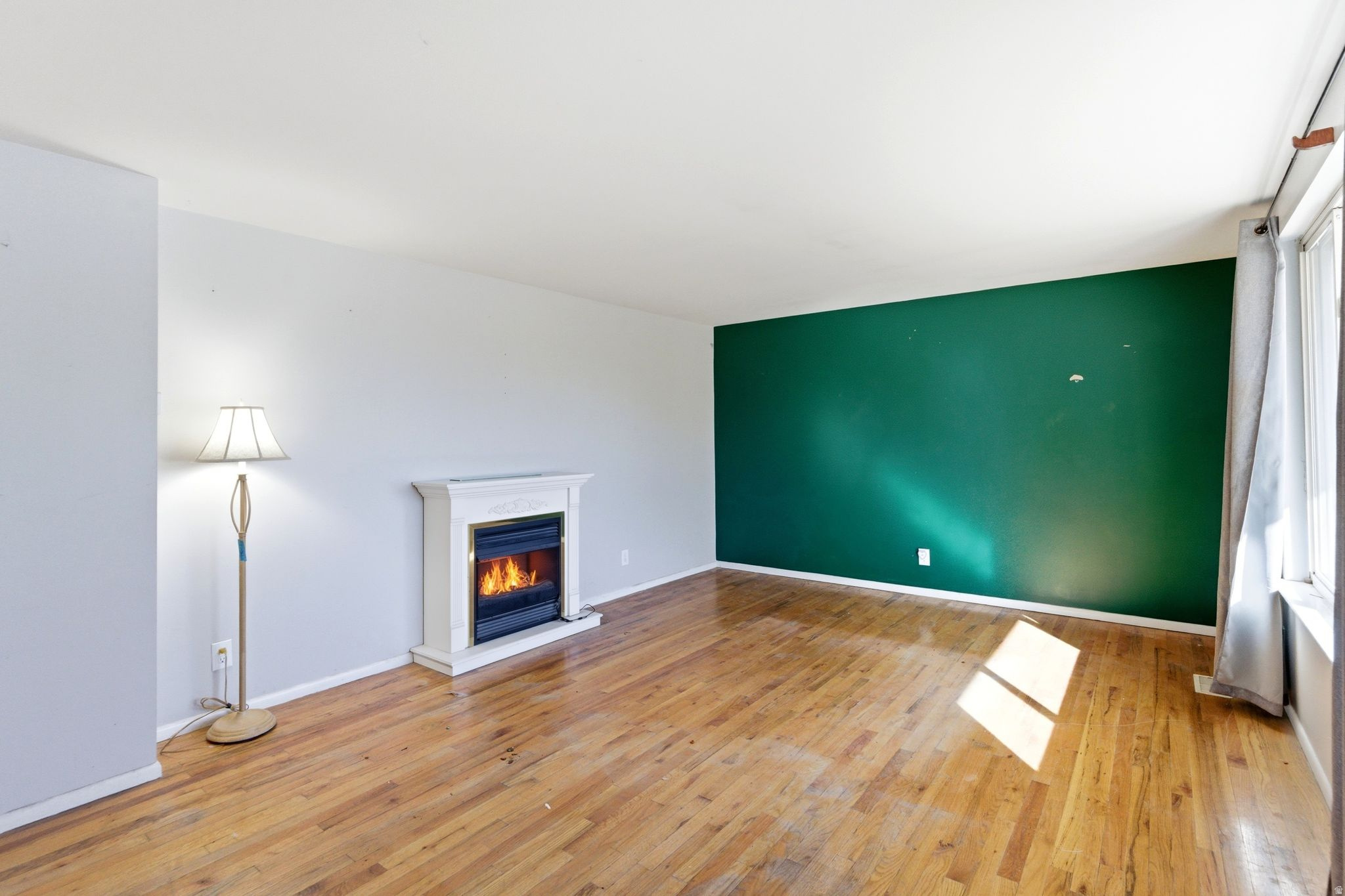 GOLDEN ACRES - Residential