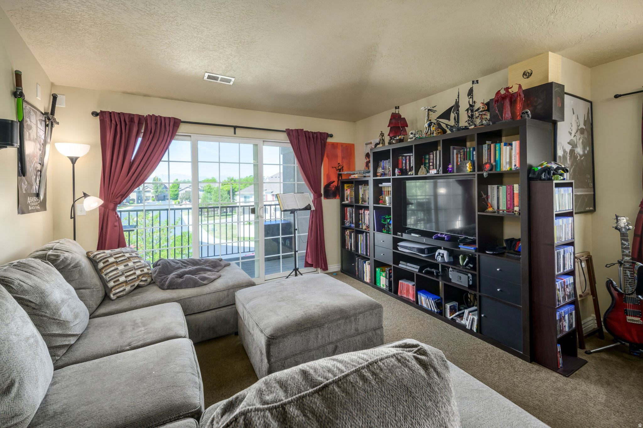 CAMBRIA - Residential