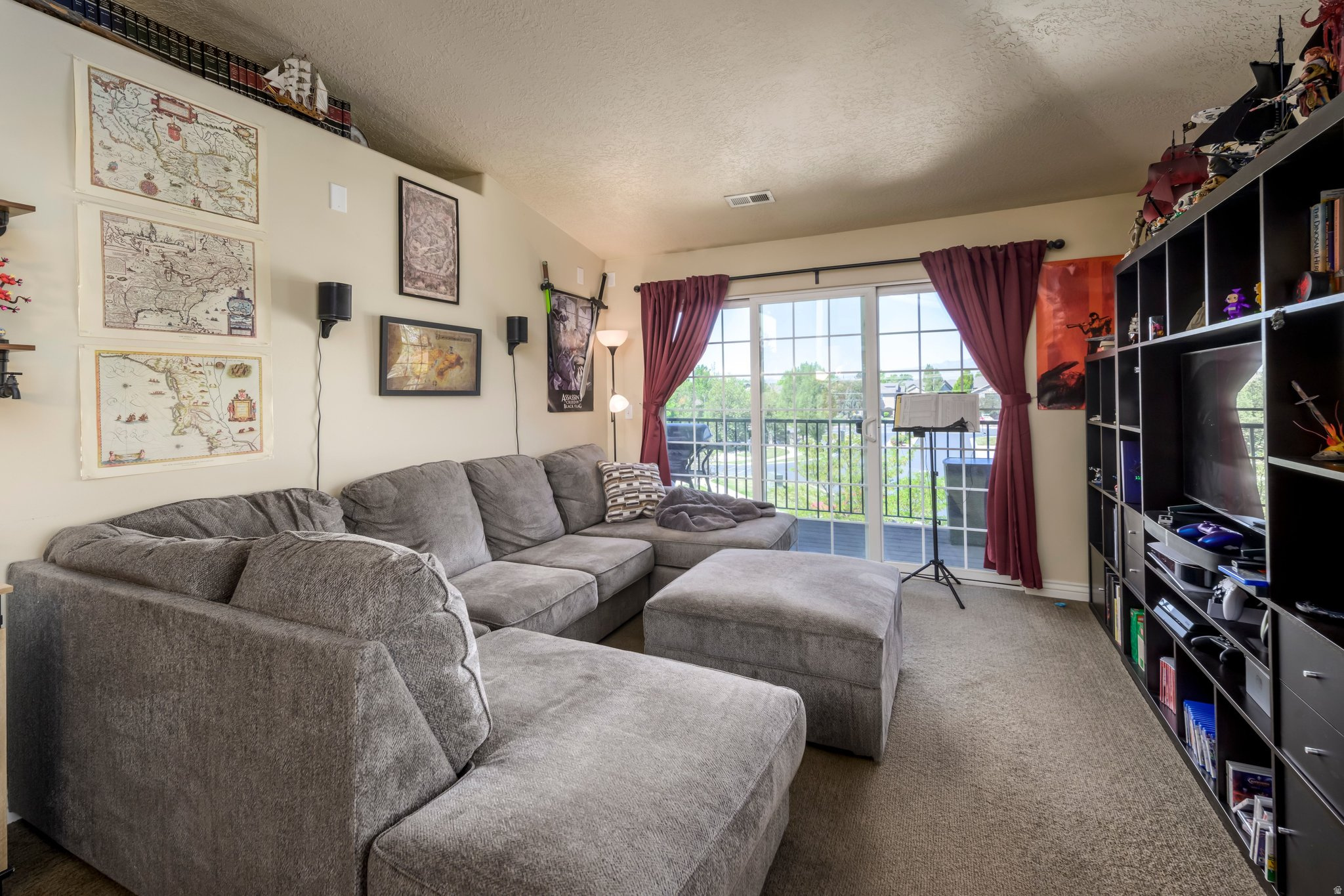CAMBRIA - Residential