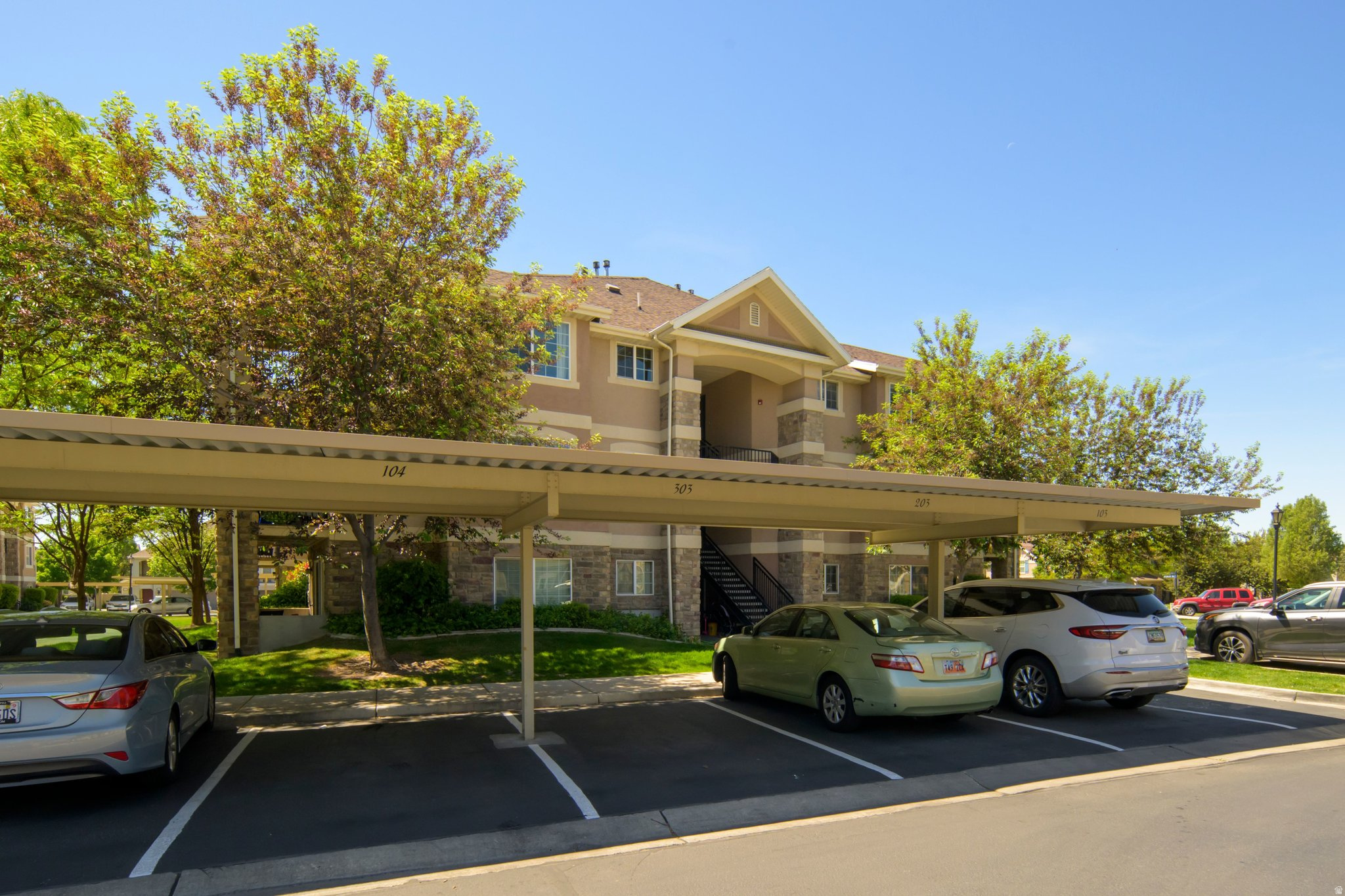CAMBRIA - Residential