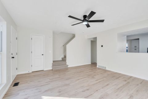 Tiny photo for 4778 S HUNTLY DR, Murray, UT 84107 (MLS # 2137203)