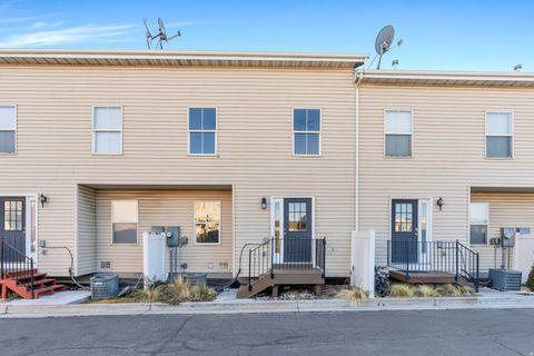 Tiny photo for 4778 S HUNTLY DR, Murray, UT 84107 (MLS # 2137203)