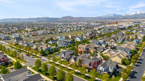Tiny photo for 10388 S SPLIT ROCK DR W, South Jordan, UT 84095 (MLS # 2156580)