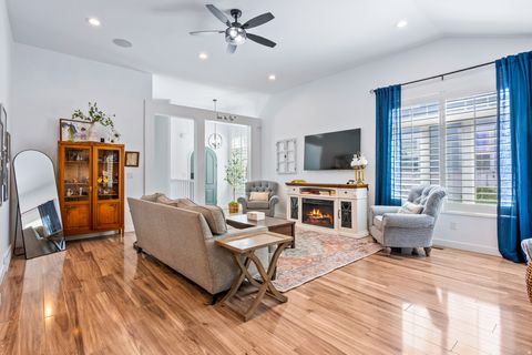 Tiny photo for 10388 S SPLIT ROCK DR W, South Jordan, UT 84095 (MLS # 2156580)