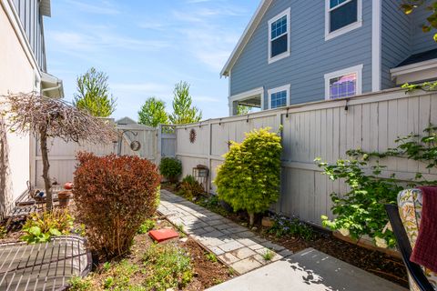 Tiny photo for 10388 S SPLIT ROCK DR W, South Jordan, UT 84095 (MLS # 2156580)