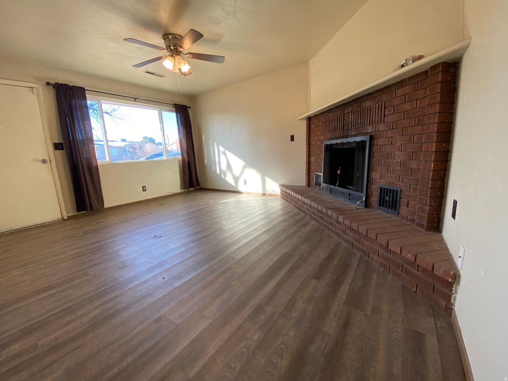 Photo of 459 S 500 E, Saint George, UT 84770 (MLS # 2136622)