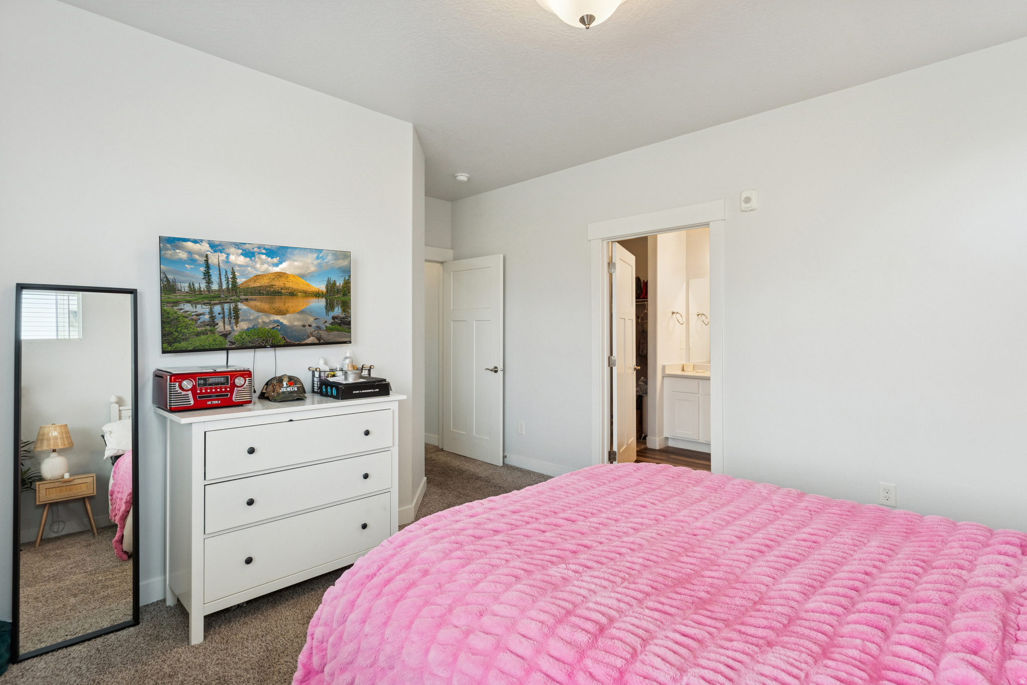 LAKE FRONT - Residential