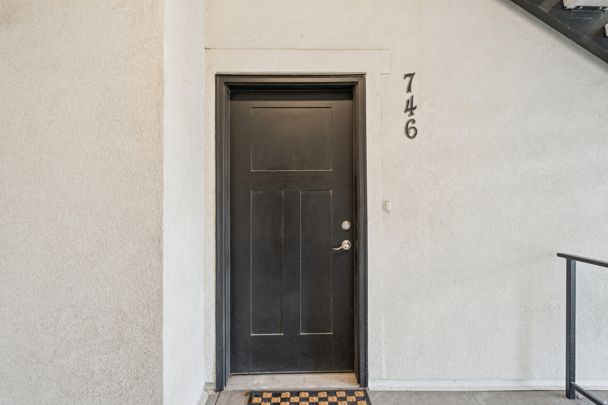 LAKE FRONT - Residential