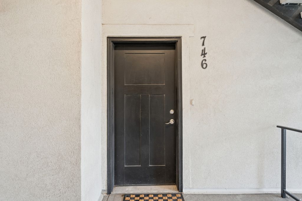 Photo of 746 N 260 W #MM102, Vineyard, UT 84059 (MLS # 2121627)