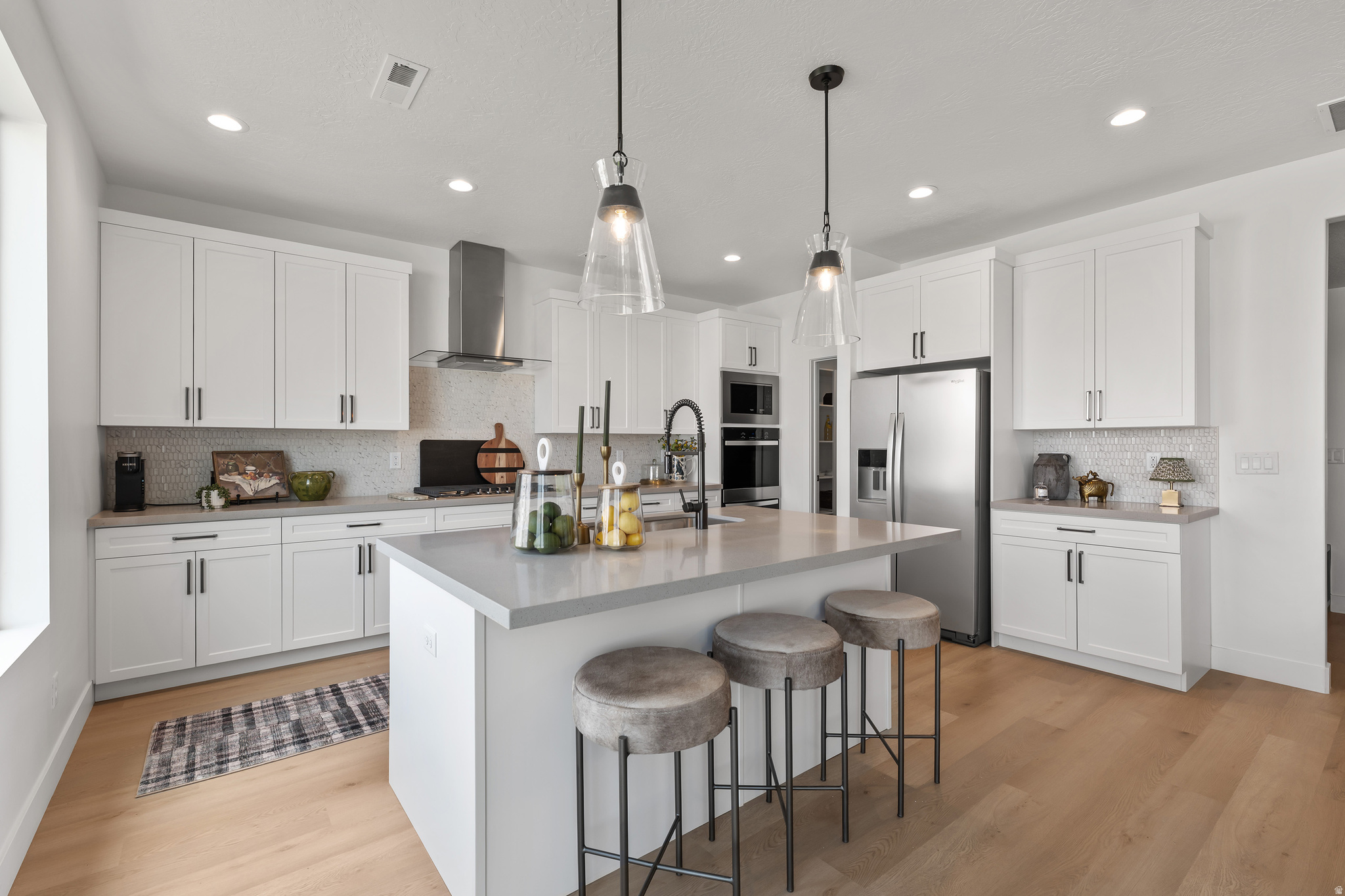 BRISTOL FARMS - Residential