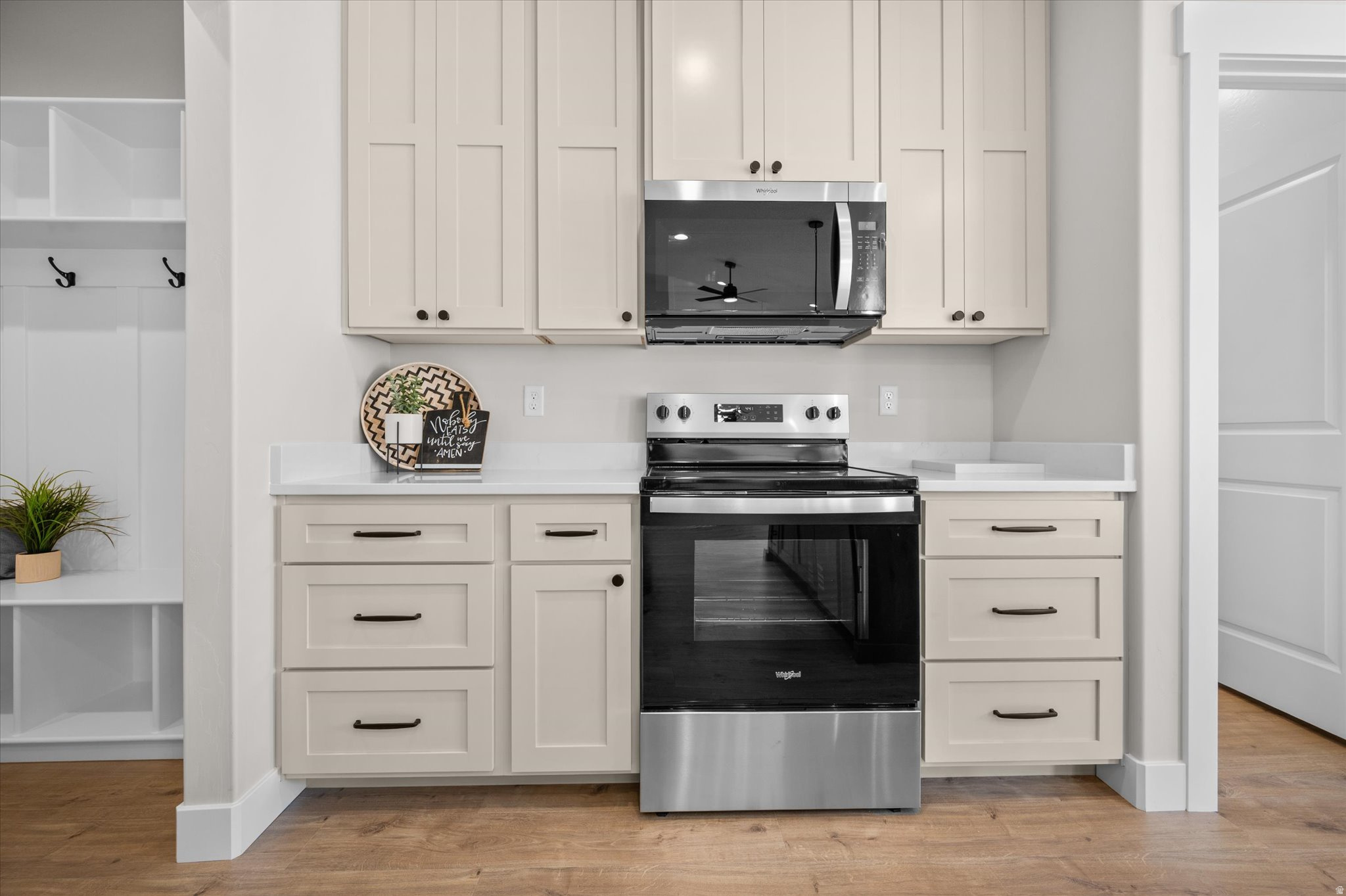 MOUNTAIN GATE SUBDVISION - Residential