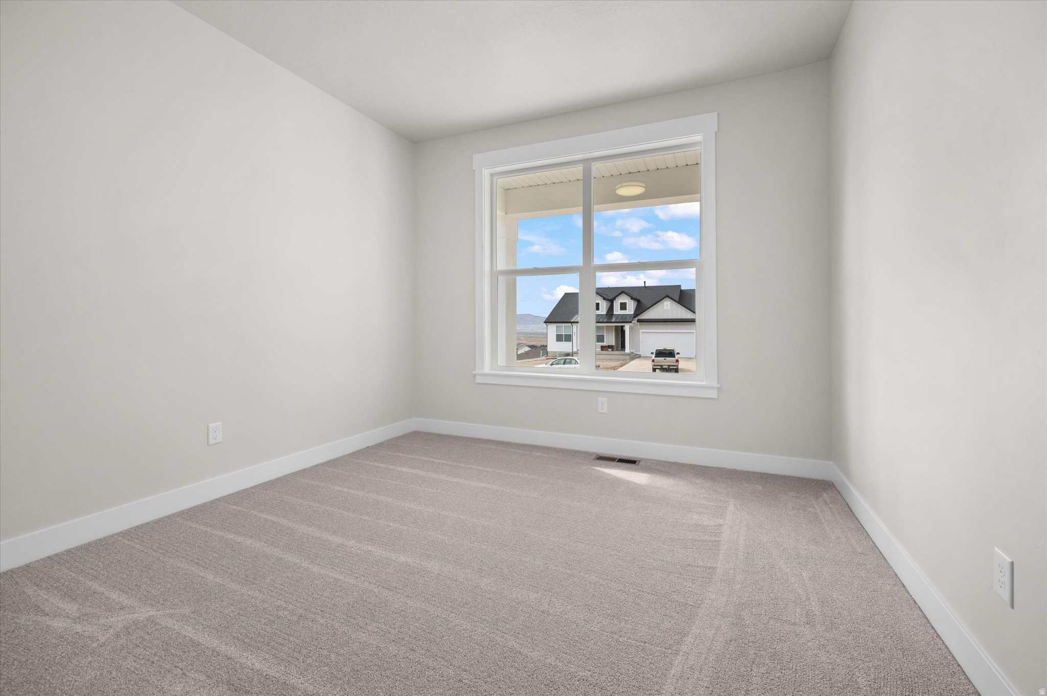 MOUNTAIN GATE SUBDVISION - Residential