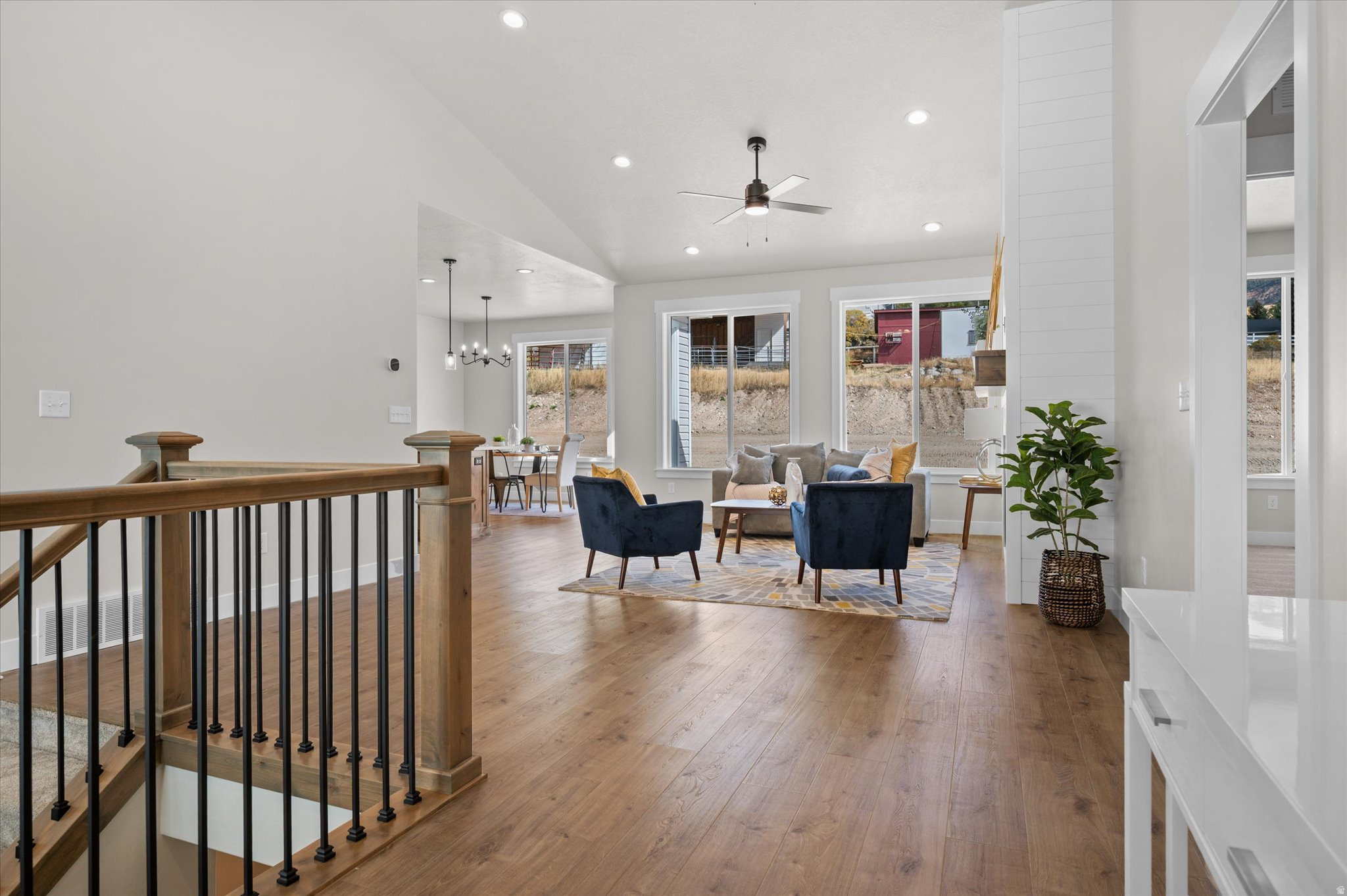 MOUNTAIN GATE SUBDVISION - Residential