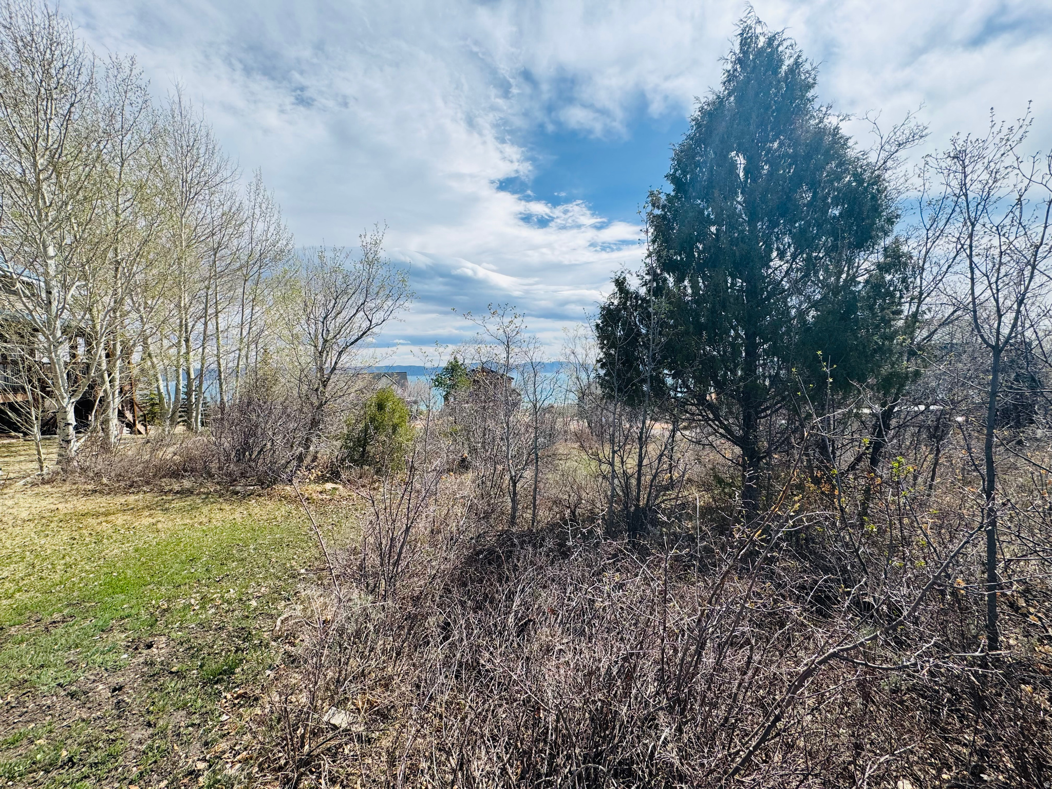 BEAR LAKE WEST - Residential