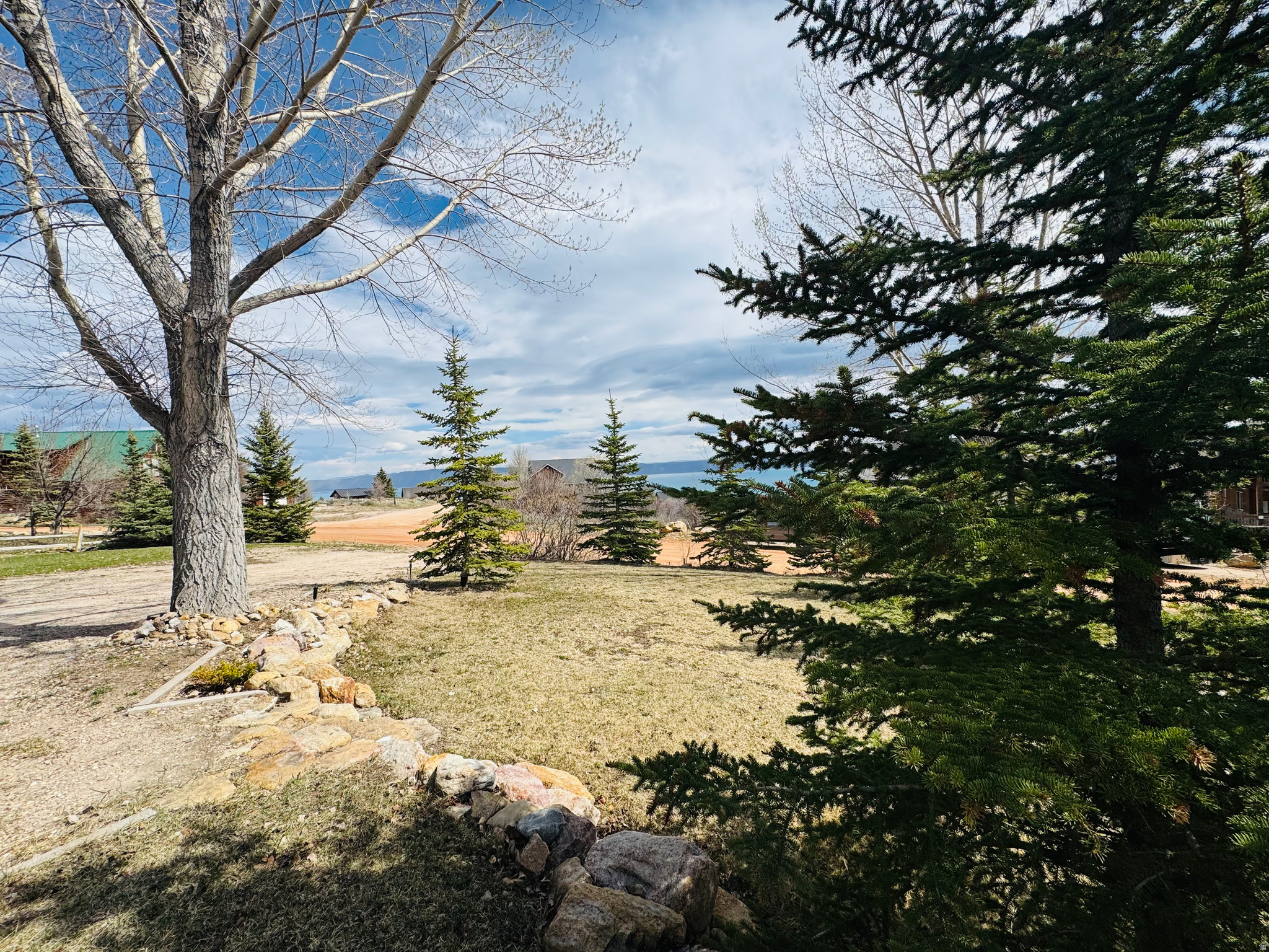 BEAR LAKE WEST - Residential