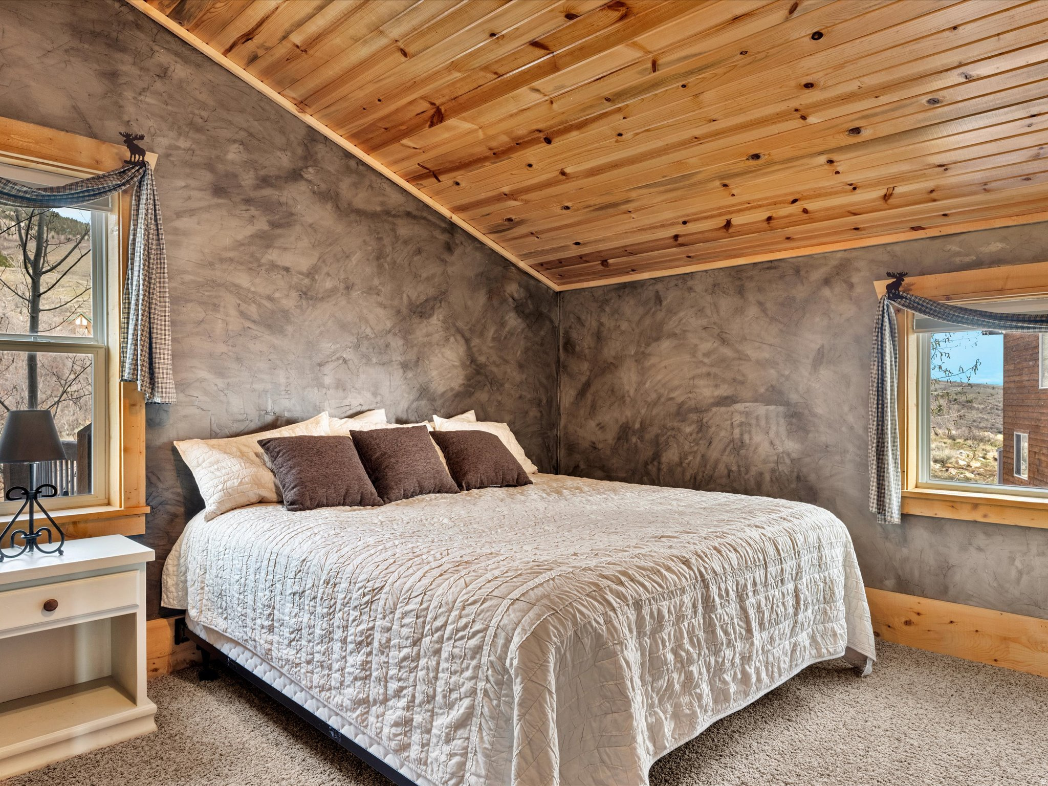 BEAR LAKE WEST - Residential