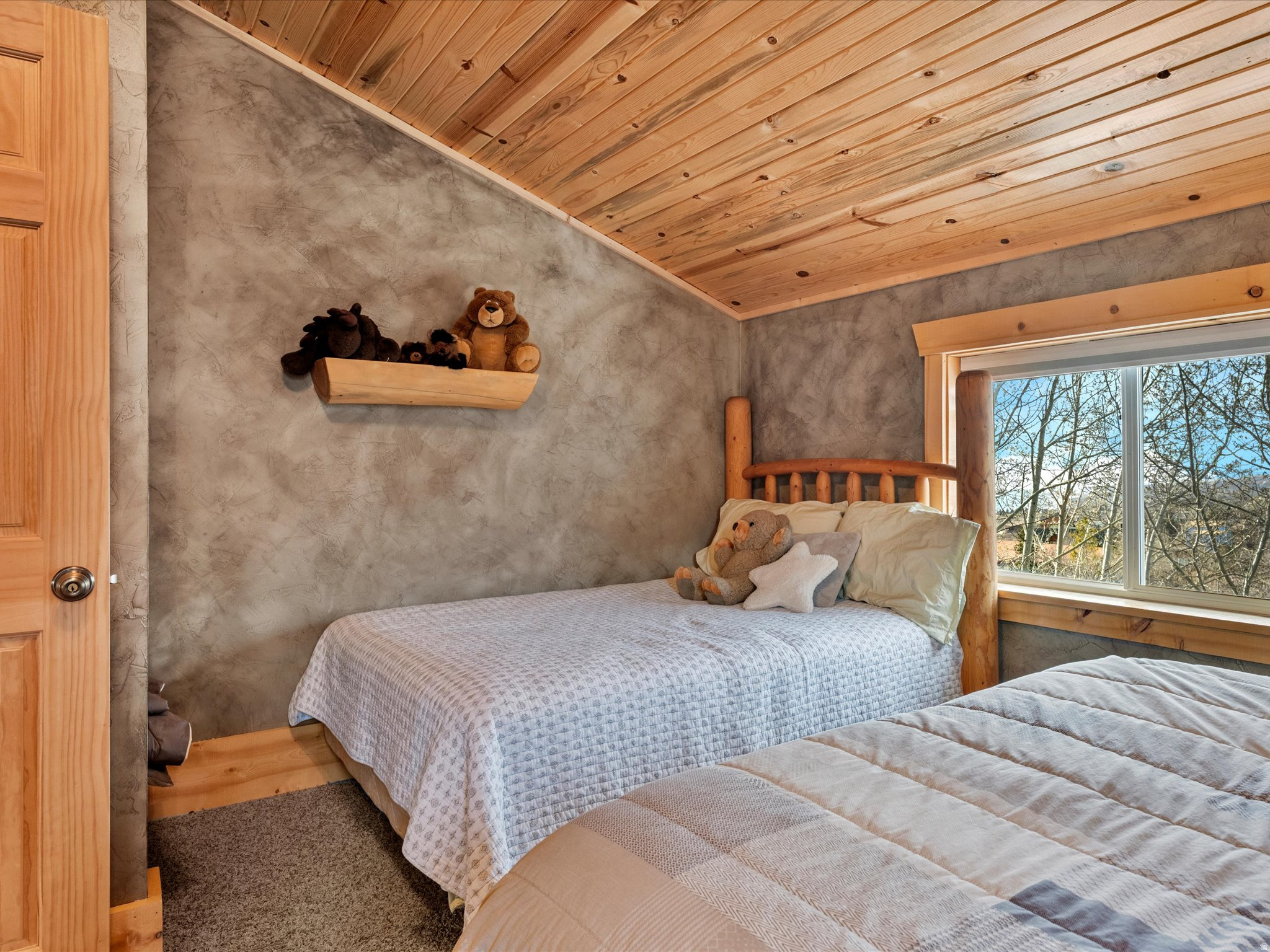 BEAR LAKE WEST - Residential