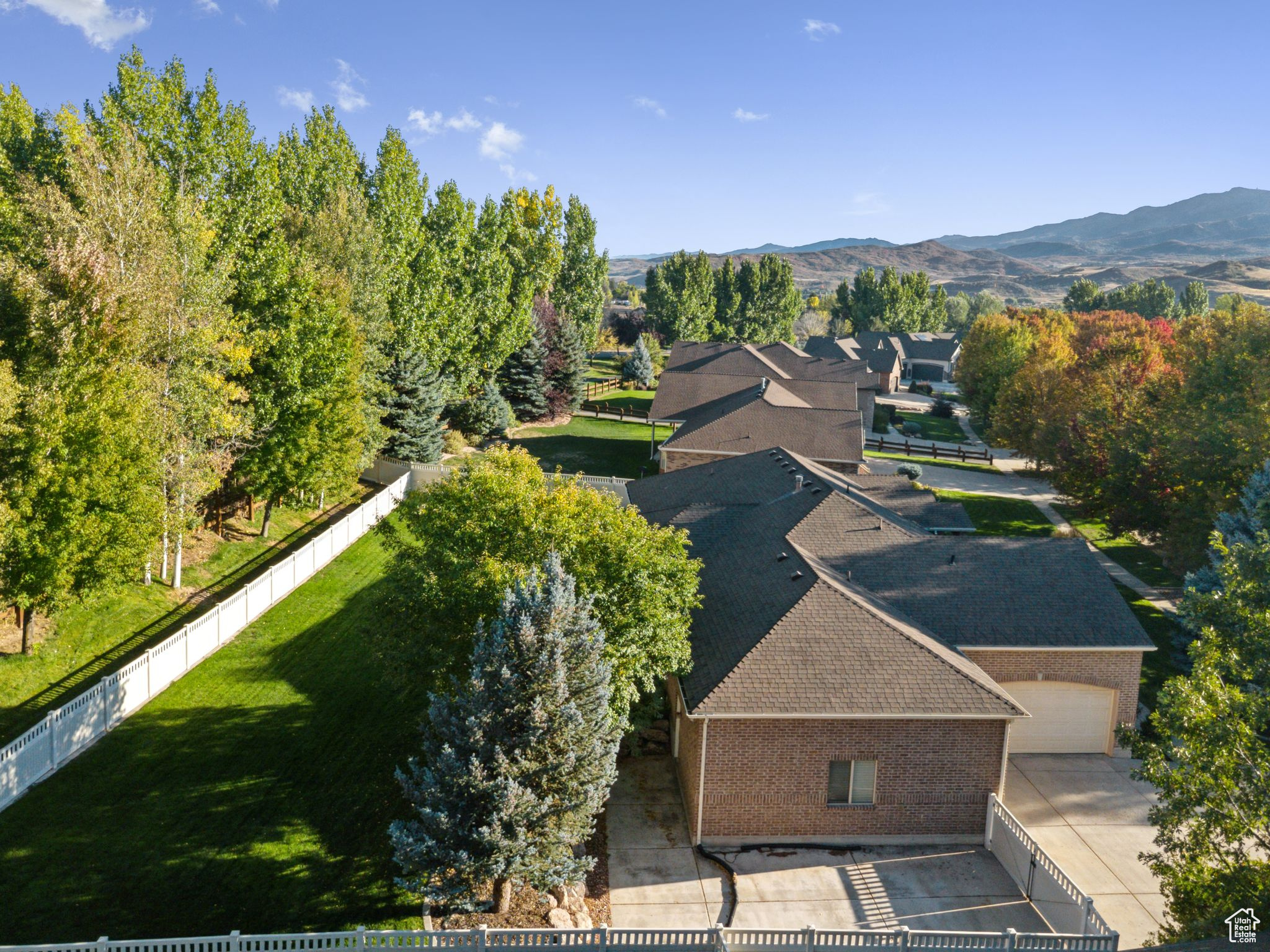 COTTONWOODS PHASE 1 - Residential