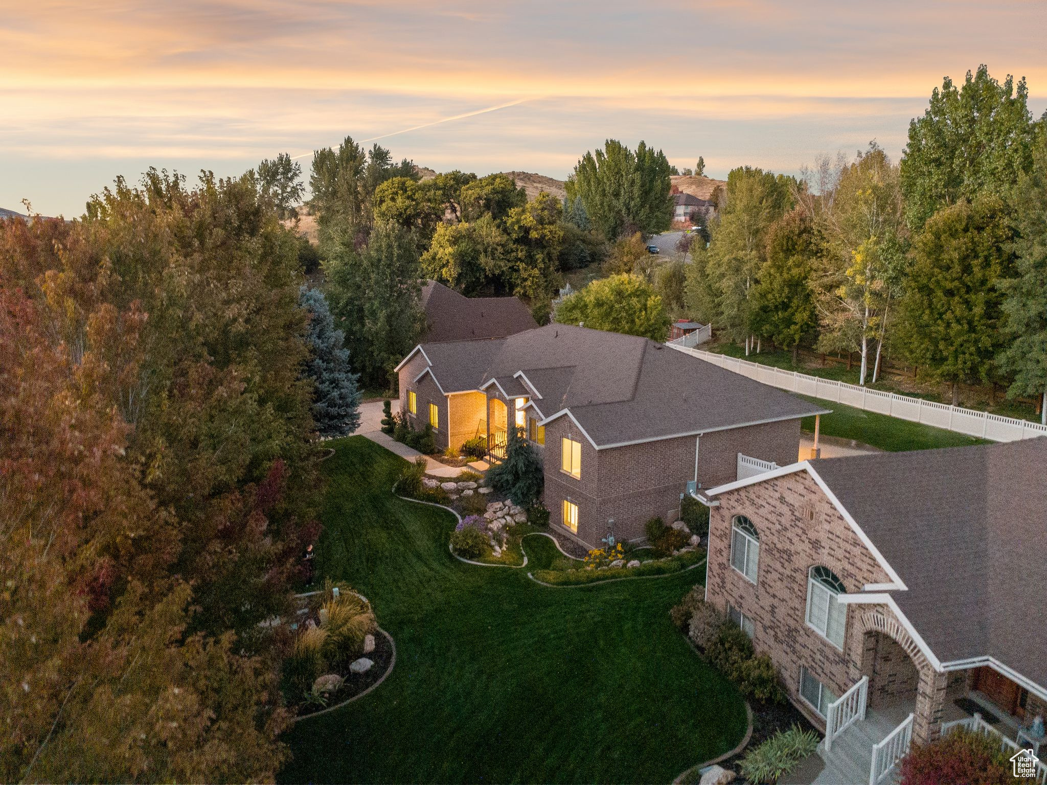 COTTONWOODS PHASE 1 - Residential
