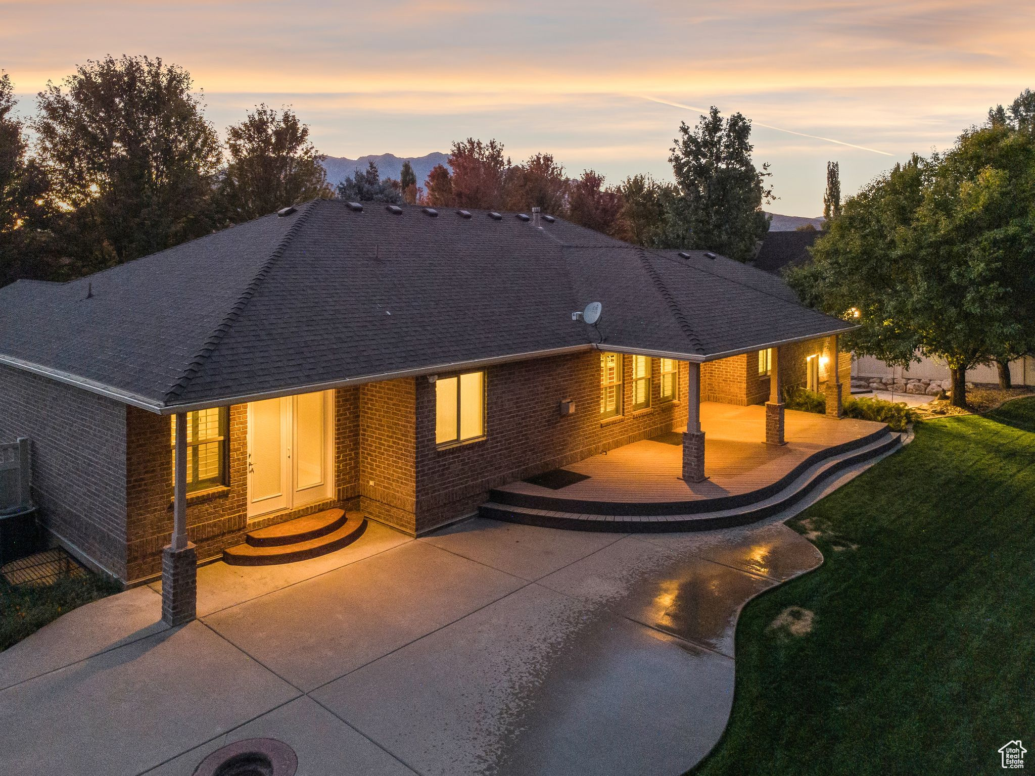 COTTONWOODS PHASE 1 - Residential