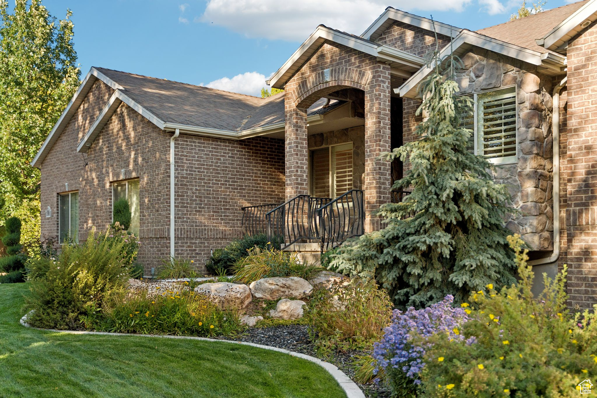 COTTONWOODS PHASE 1 - Residential