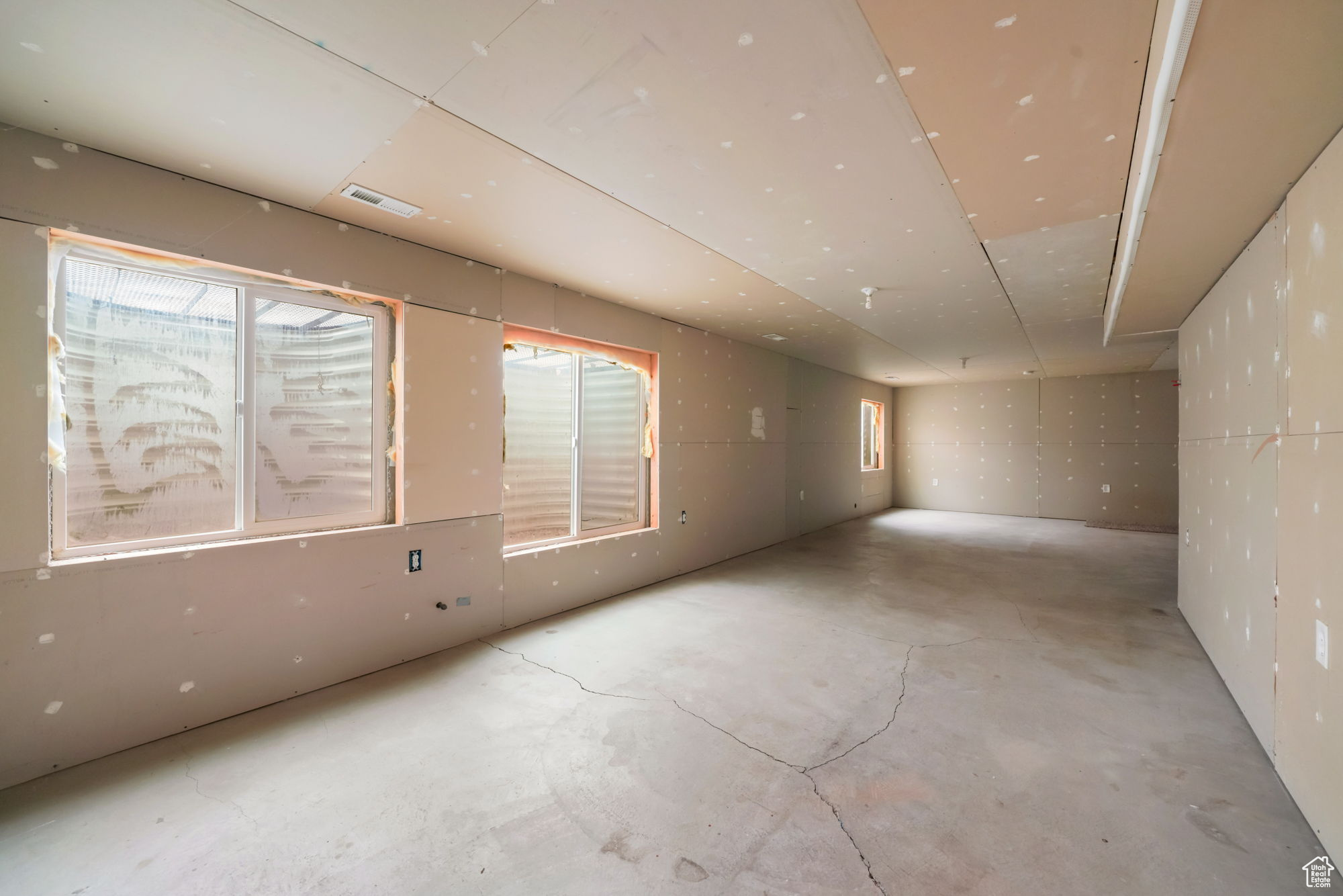 HUNTERS MEADOW SUBD - Residential
