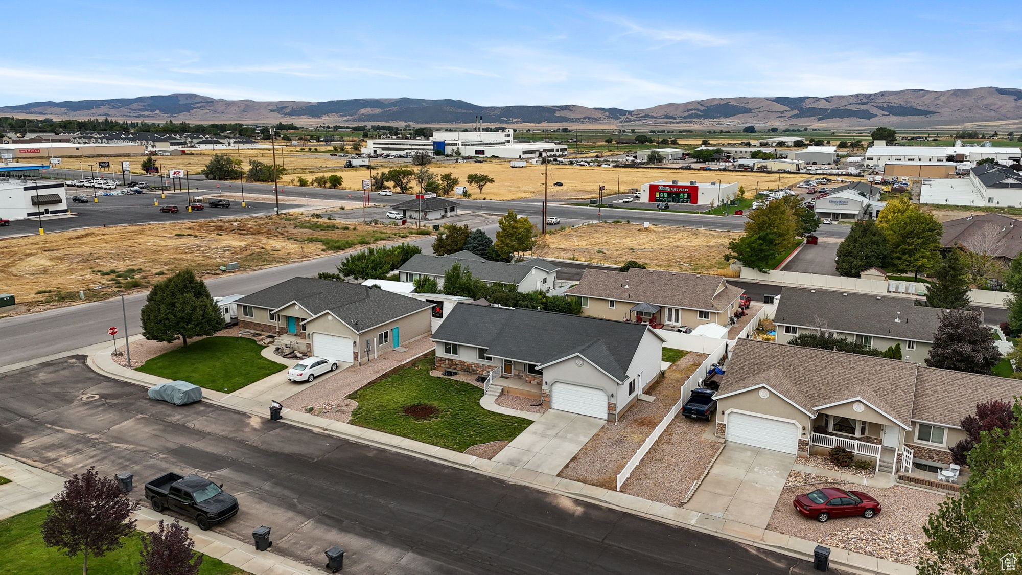 HUNTERS MEADOW SUBD - Residential