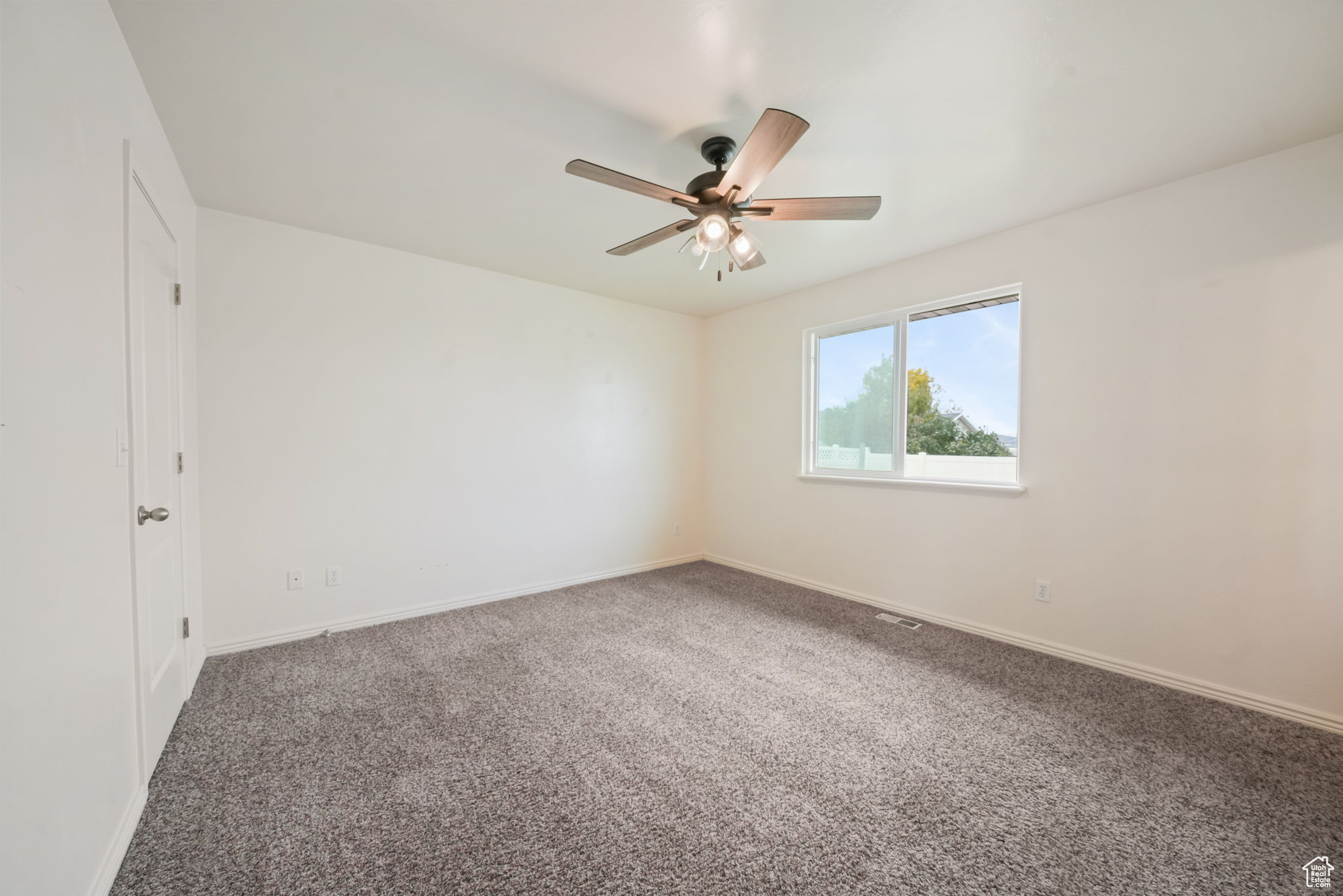HUNTERS MEADOW SUBD - Residential