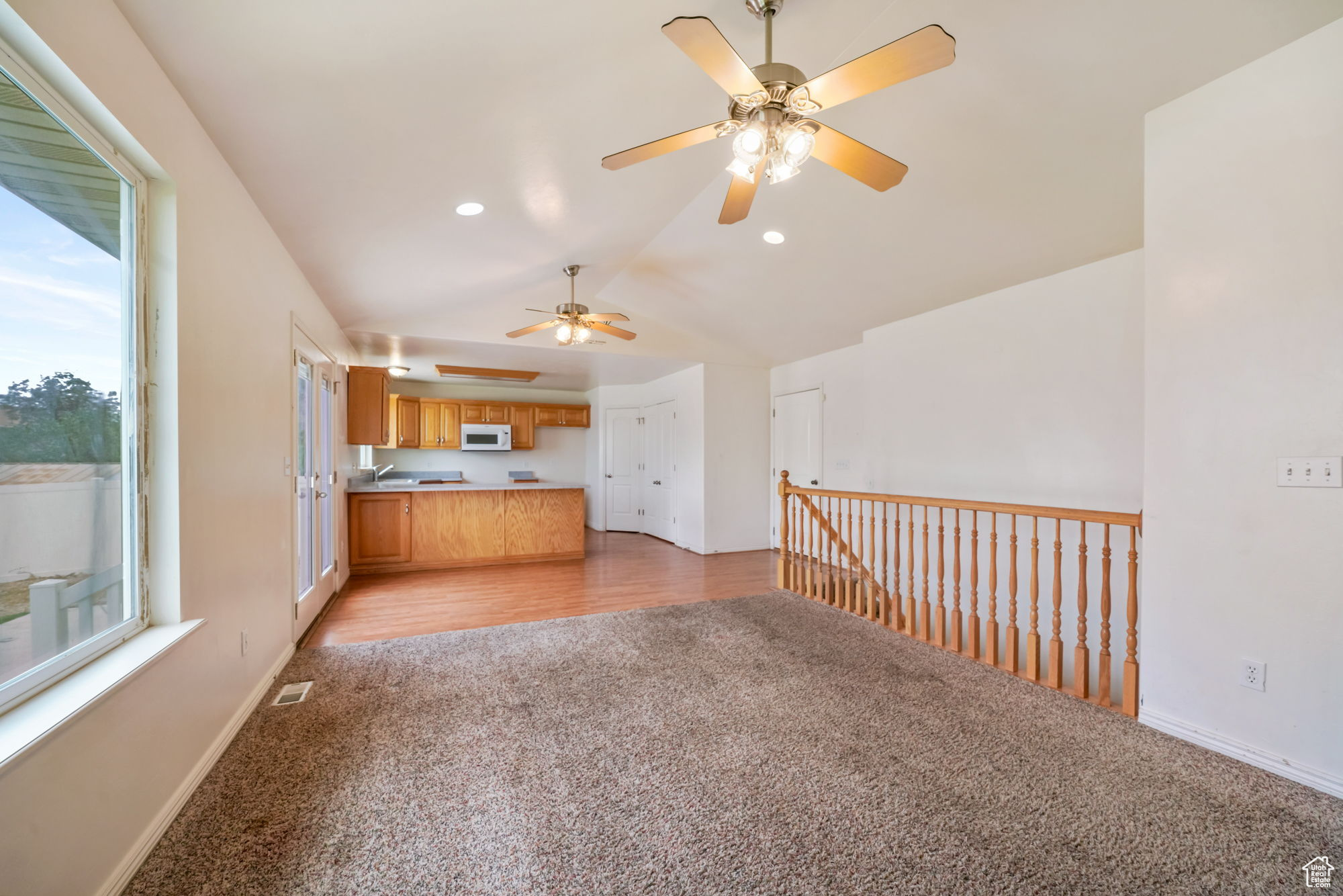 HUNTERS MEADOW SUBD - Residential