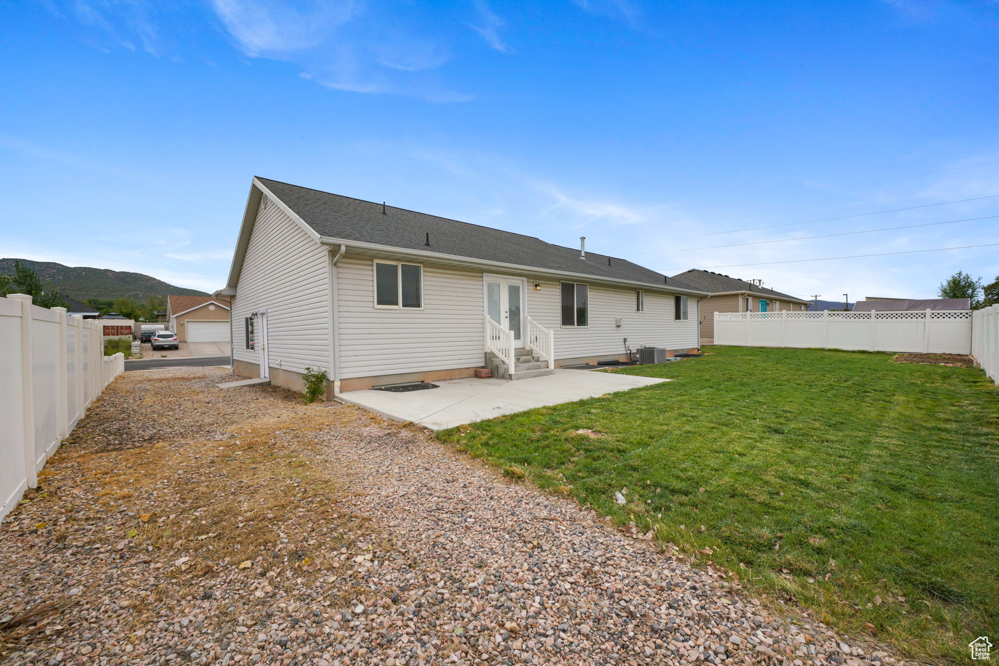 HUNTERS MEADOW SUBD - Residential