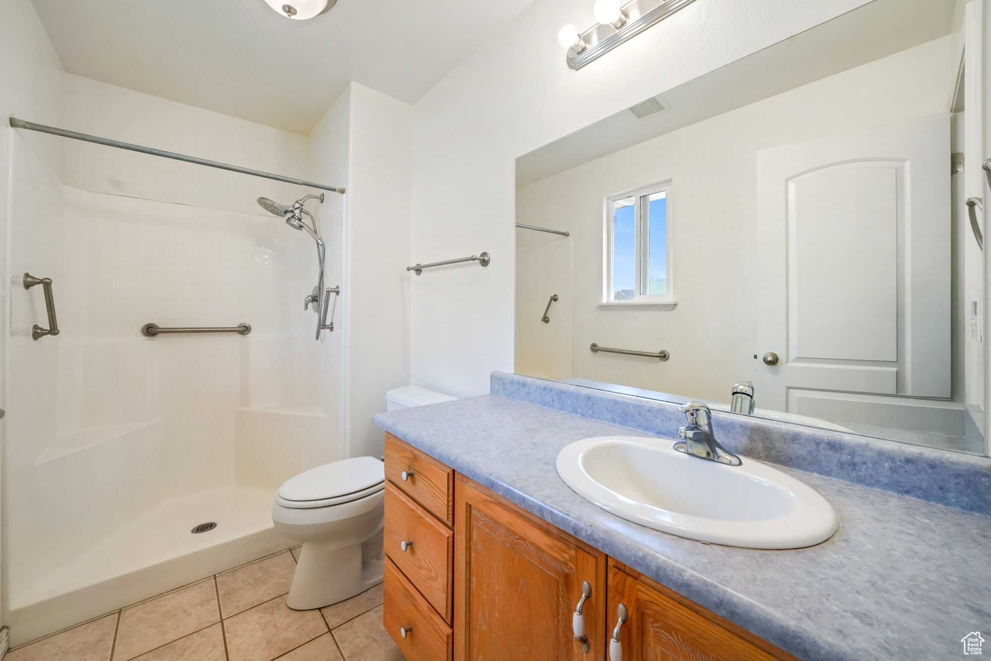 HUNTERS MEADOW SUBD - Residential