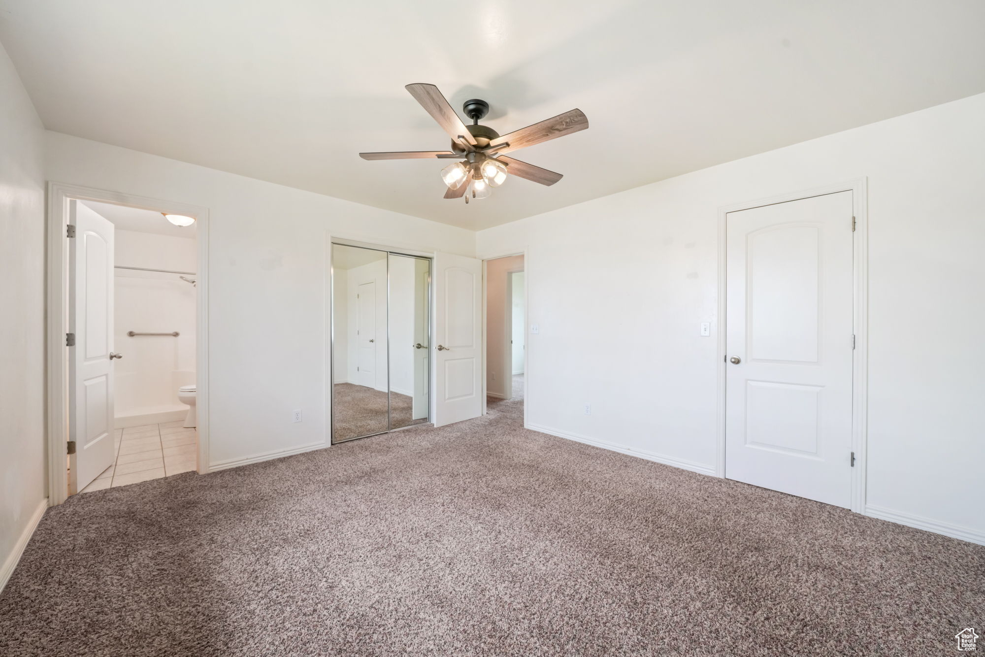 HUNTERS MEADOW SUBD - Residential