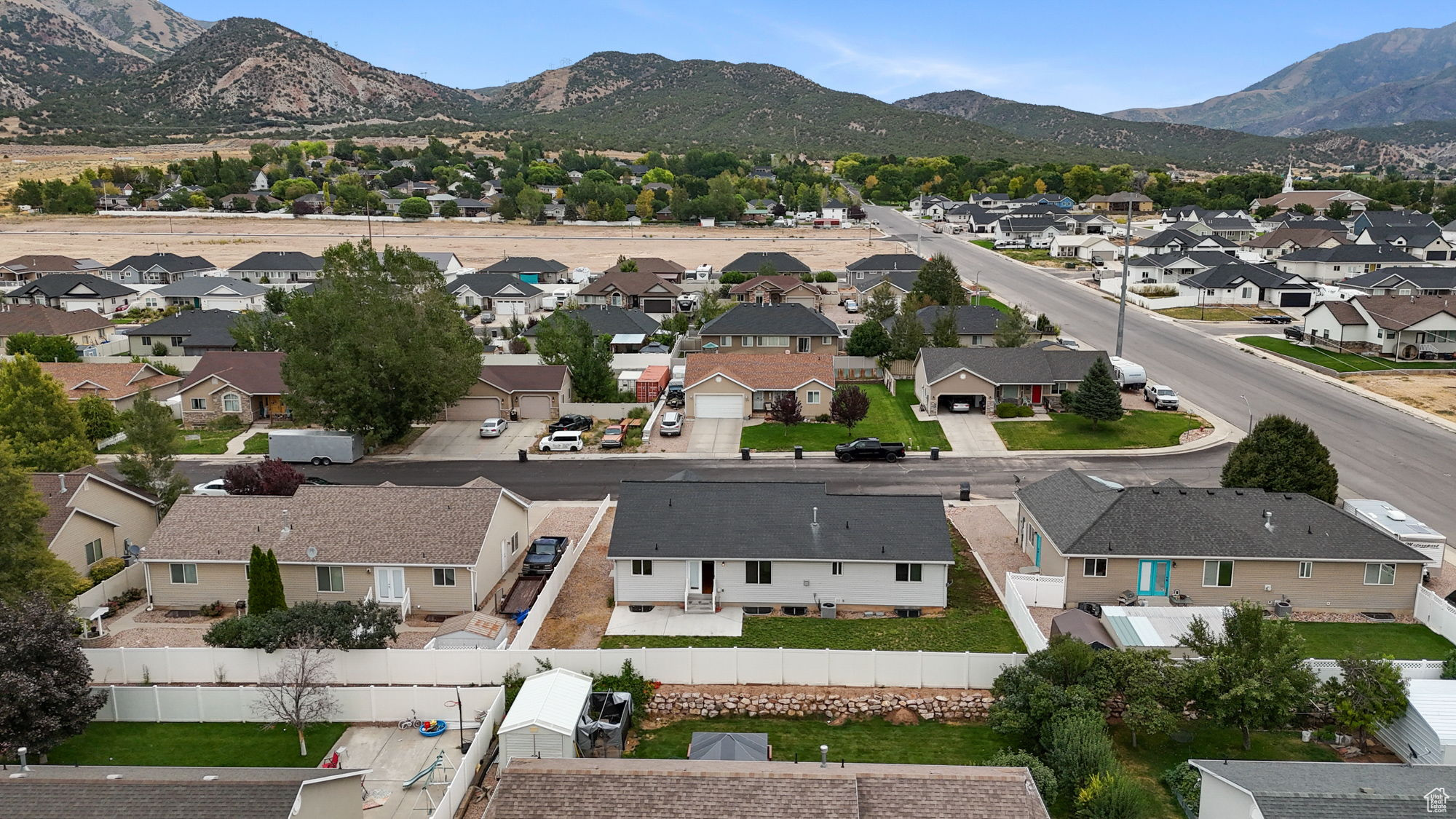 HUNTERS MEADOW SUBD - Residential