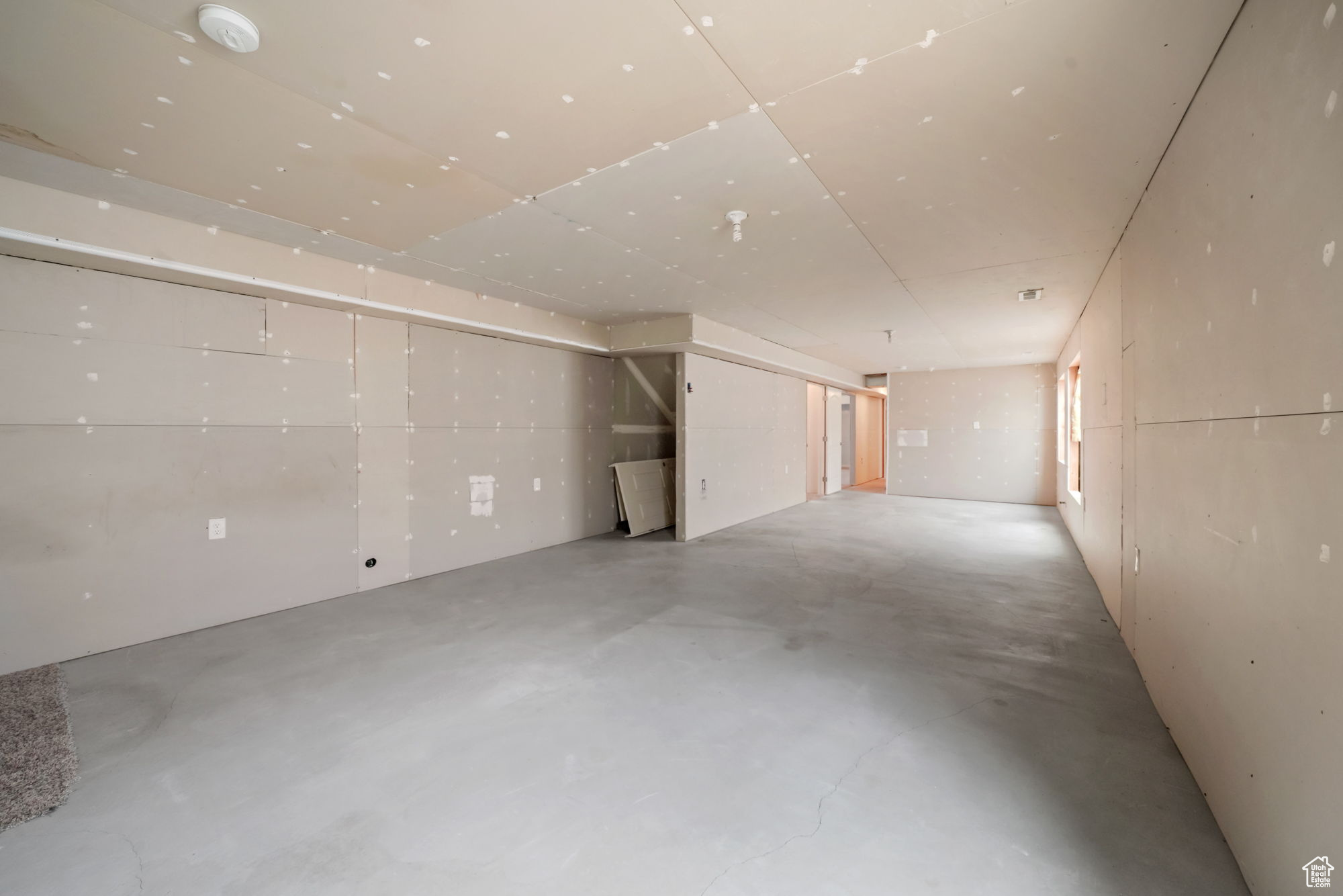 HUNTERS MEADOW SUBD - Residential