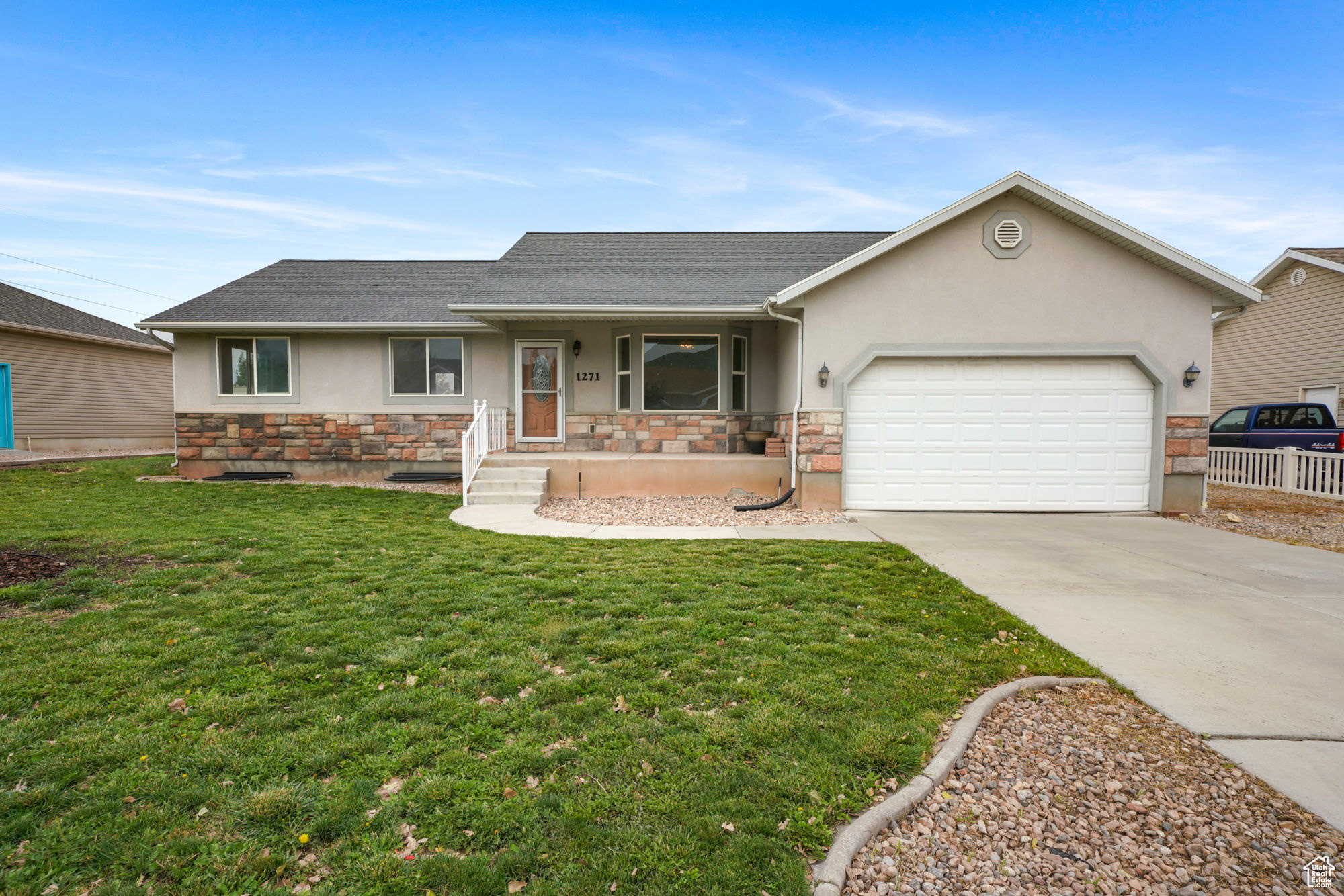 HUNTERS MEADOW SUBD - Residential