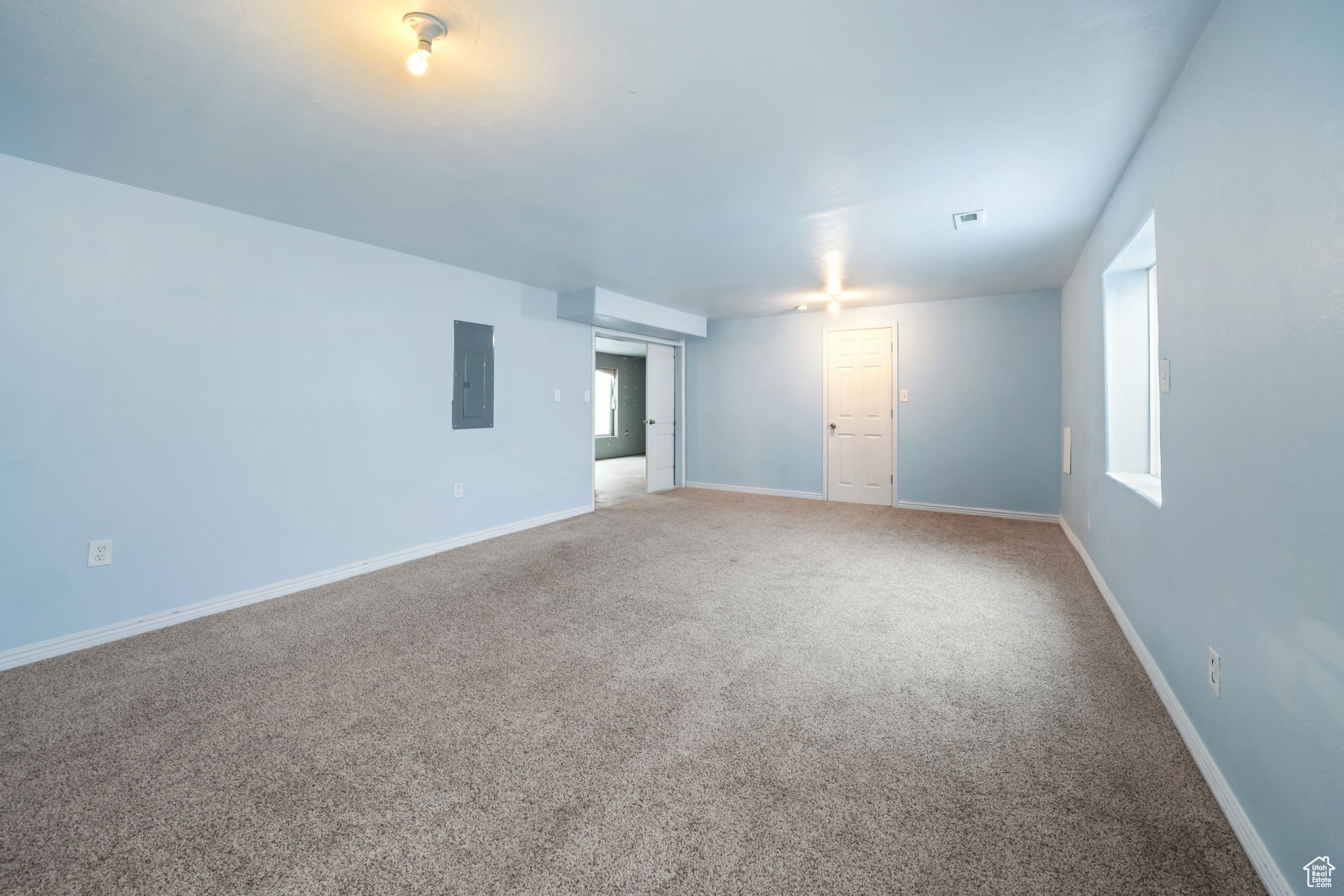 HUNTERS MEADOW SUBD - Residential