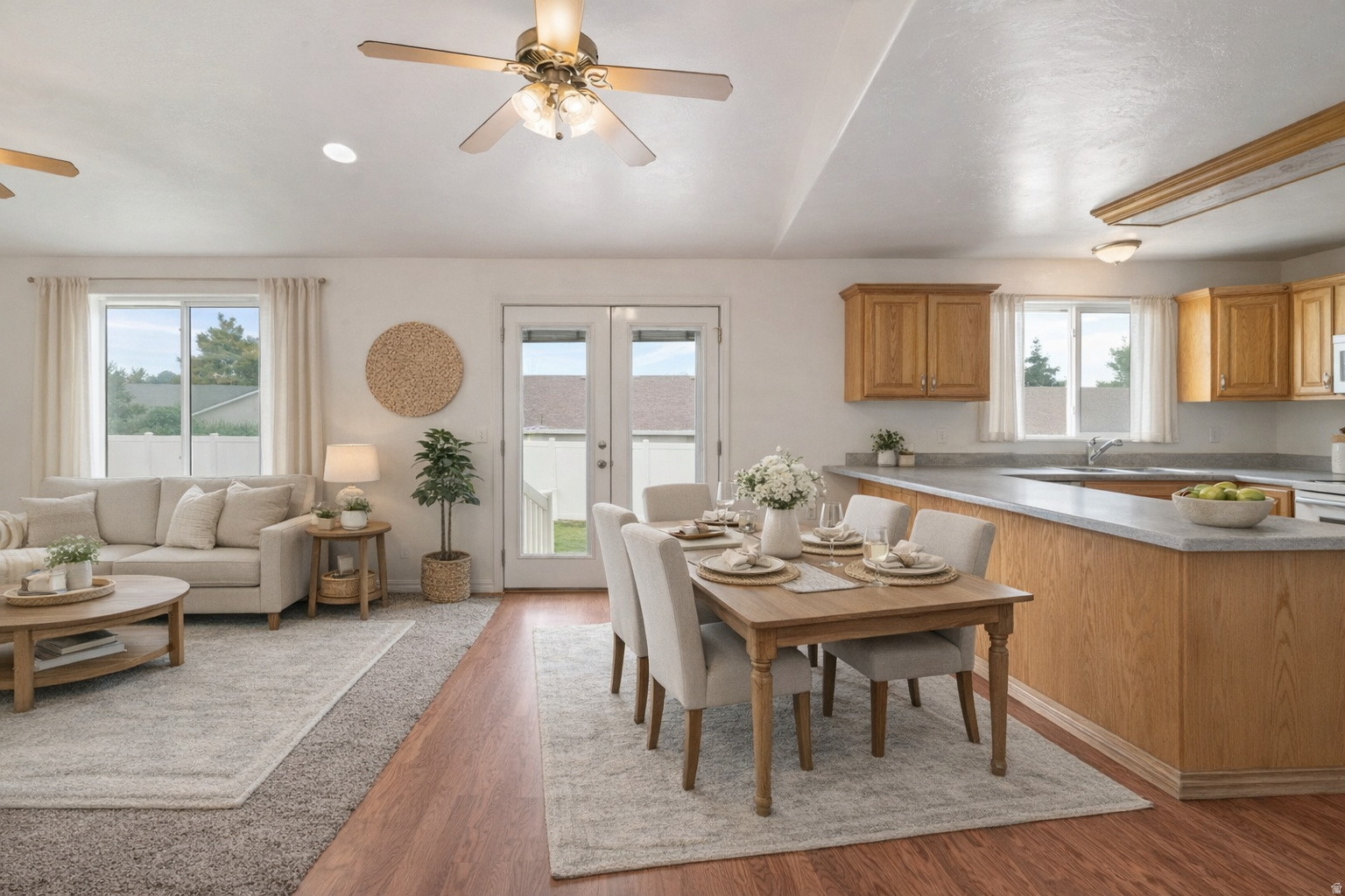 HUNTERS MEADOW SUBD - Residential