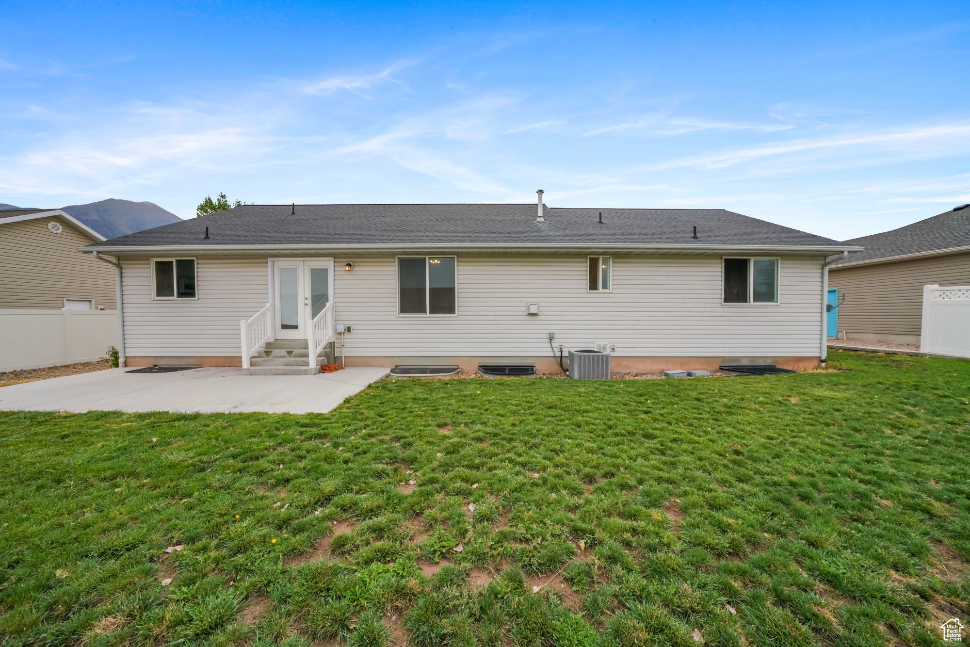 HUNTERS MEADOW SUBD - Residential
