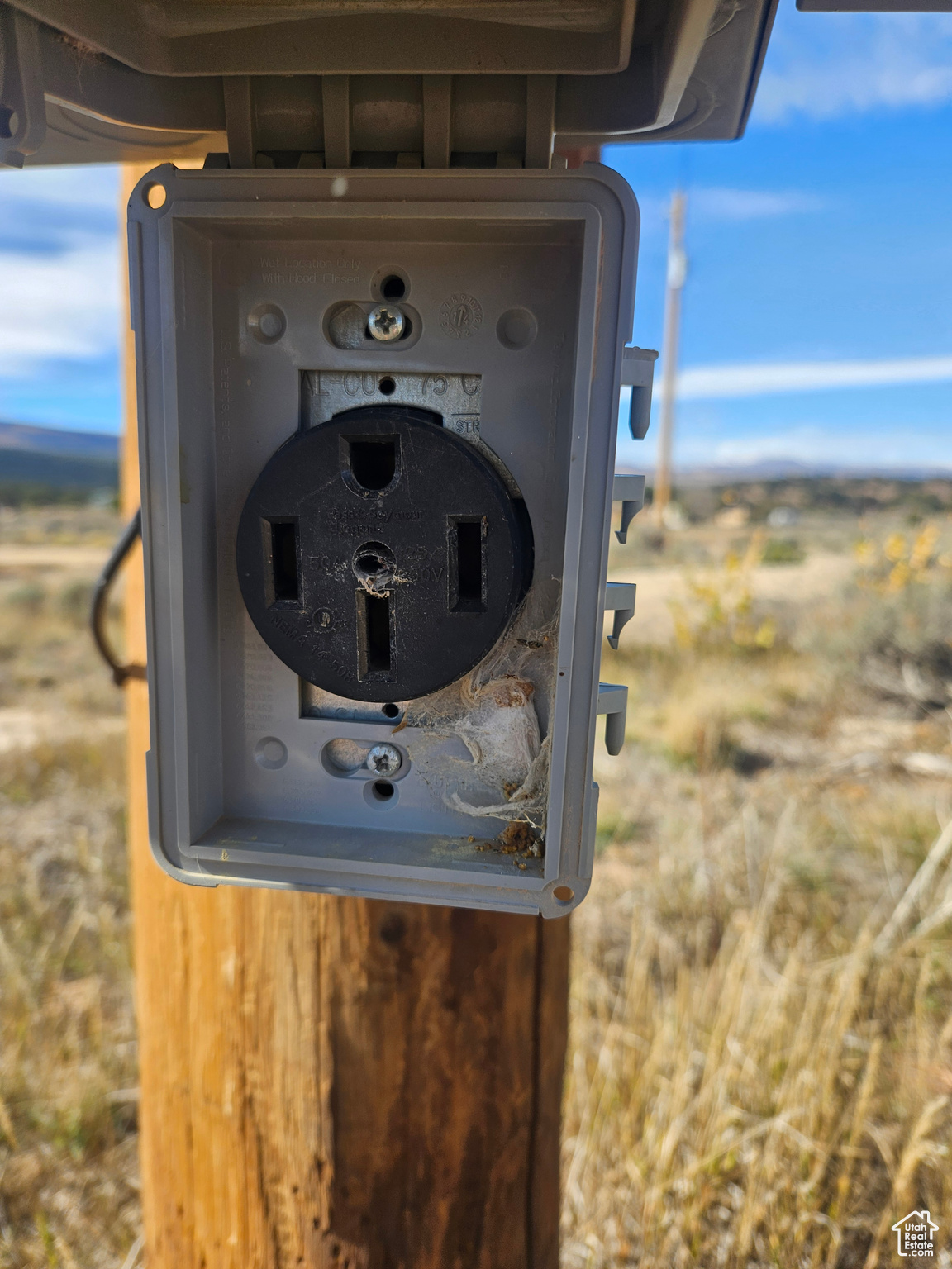 RED CREEK RANCHES - Land