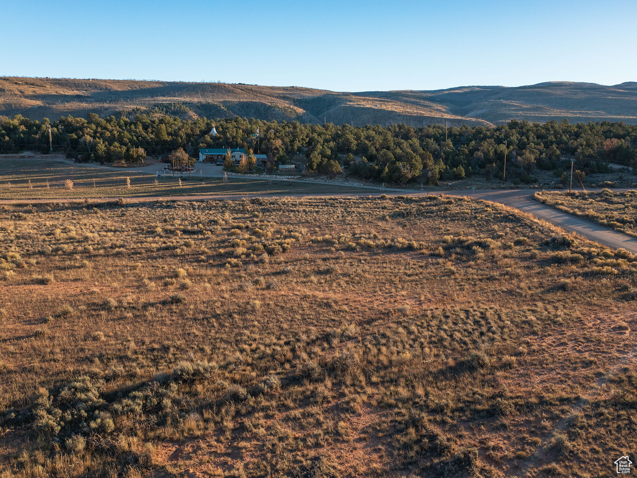 RED CREEK RANCHES - Land