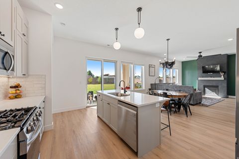 Tiny photo for 5165 N 2570 W, Cedar City, UT 84721 (MLS # 2120584)