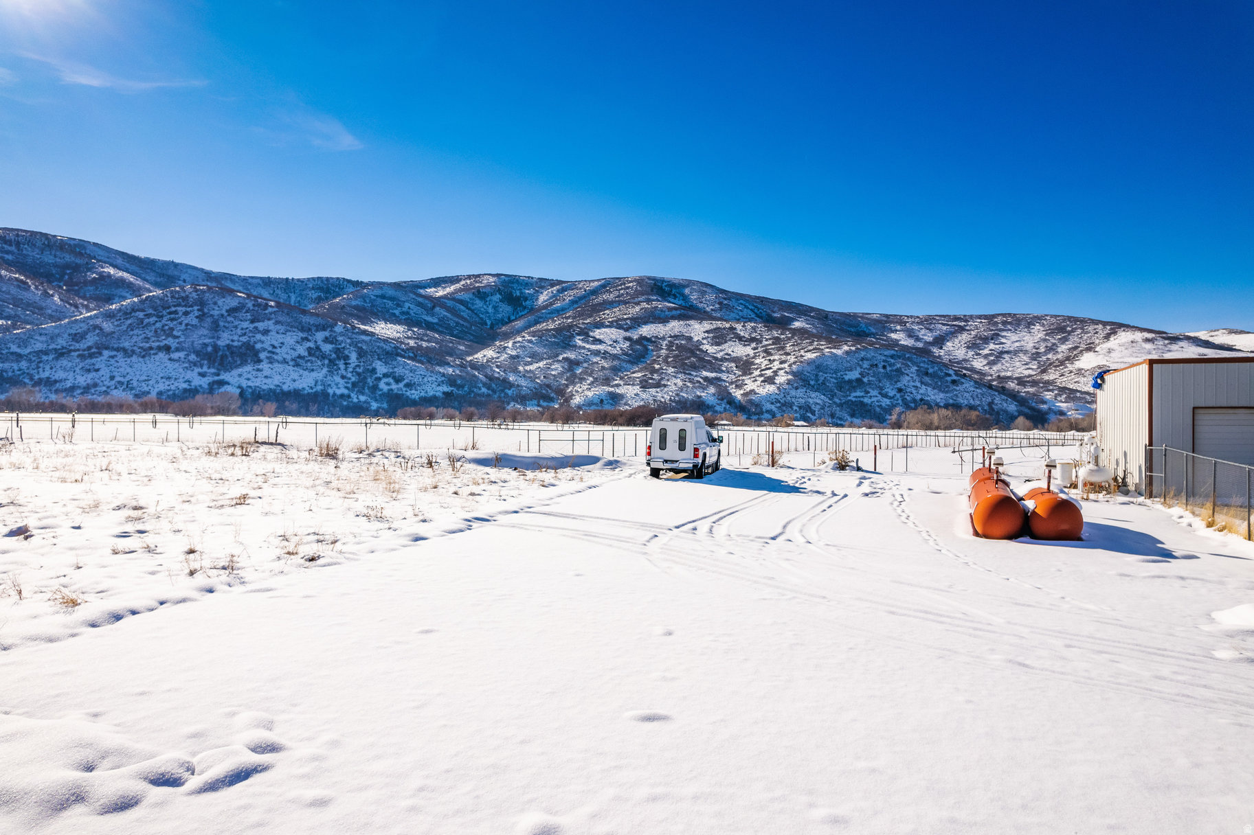 HEBER AND DANIELS - Land