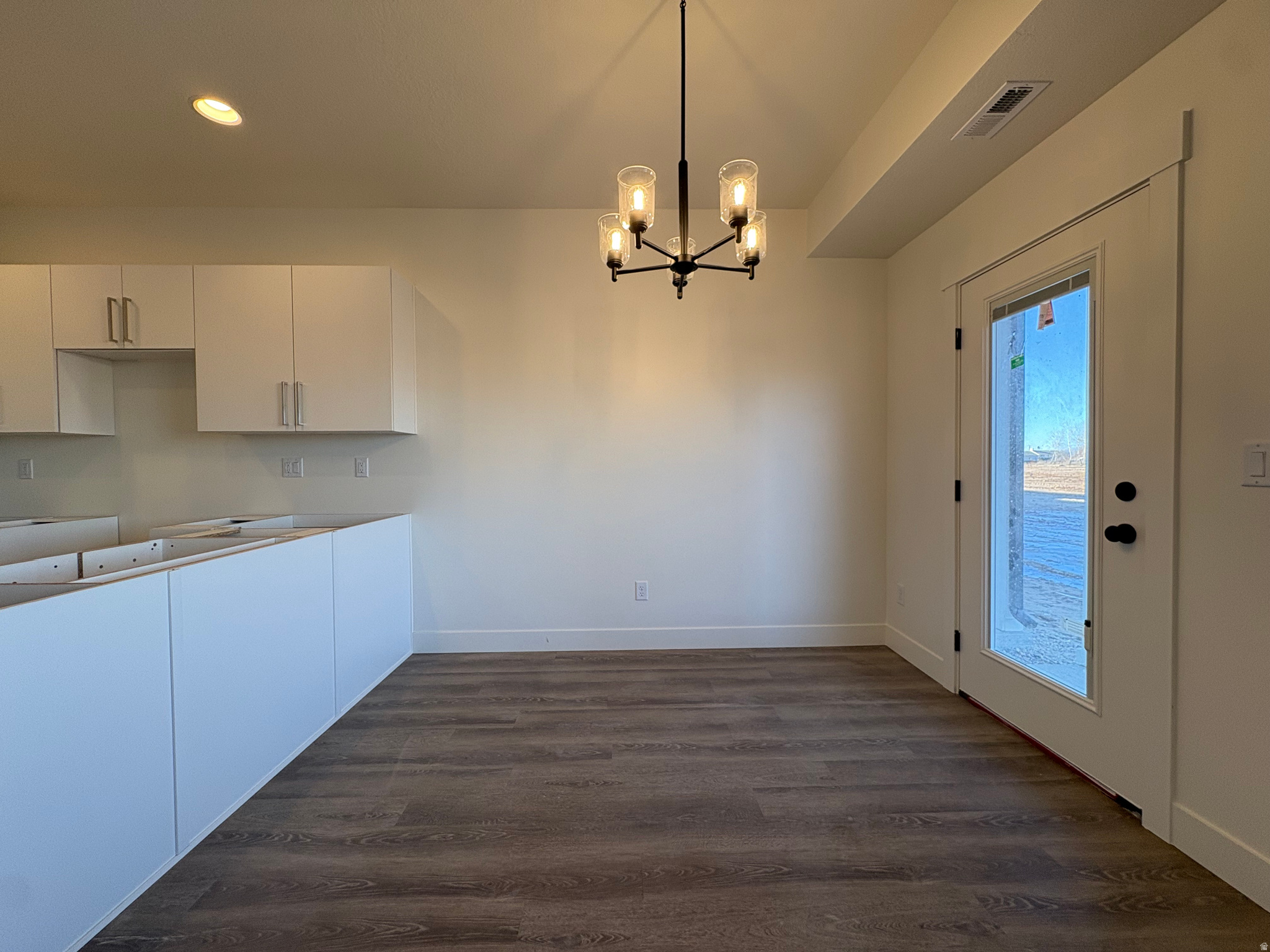 SALT GRASS - Residential