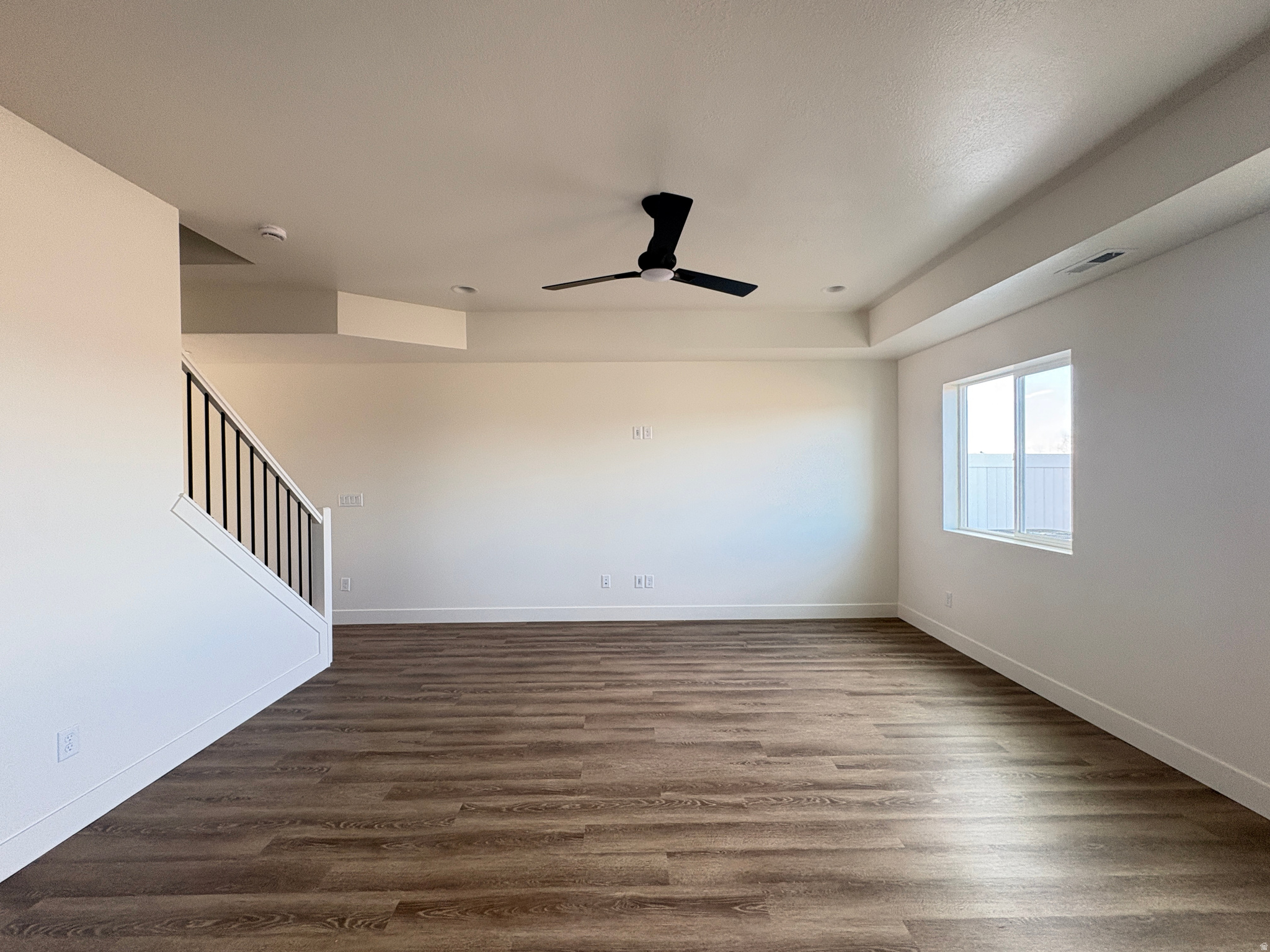 SALT GRASS - Residential